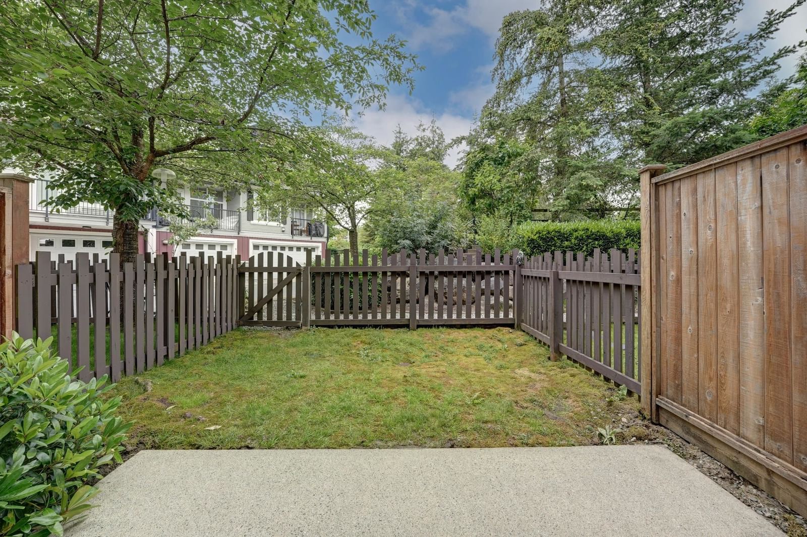 Listing Image 32