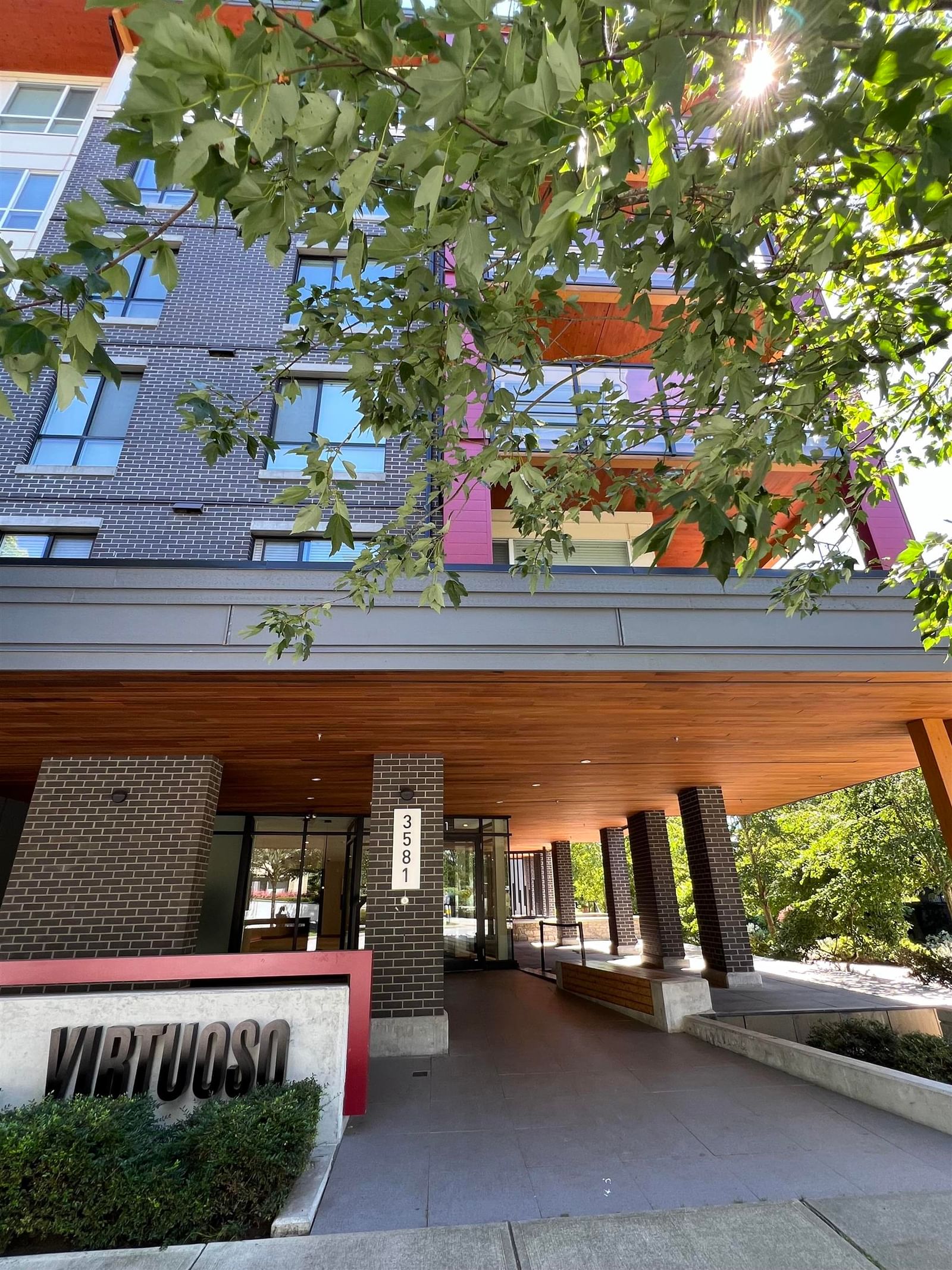 Listing Image 15