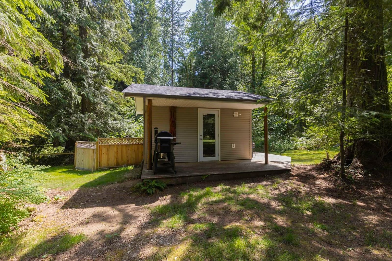 Listing Image 14