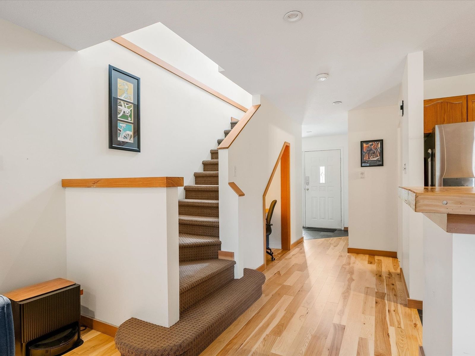 Listing Image 17