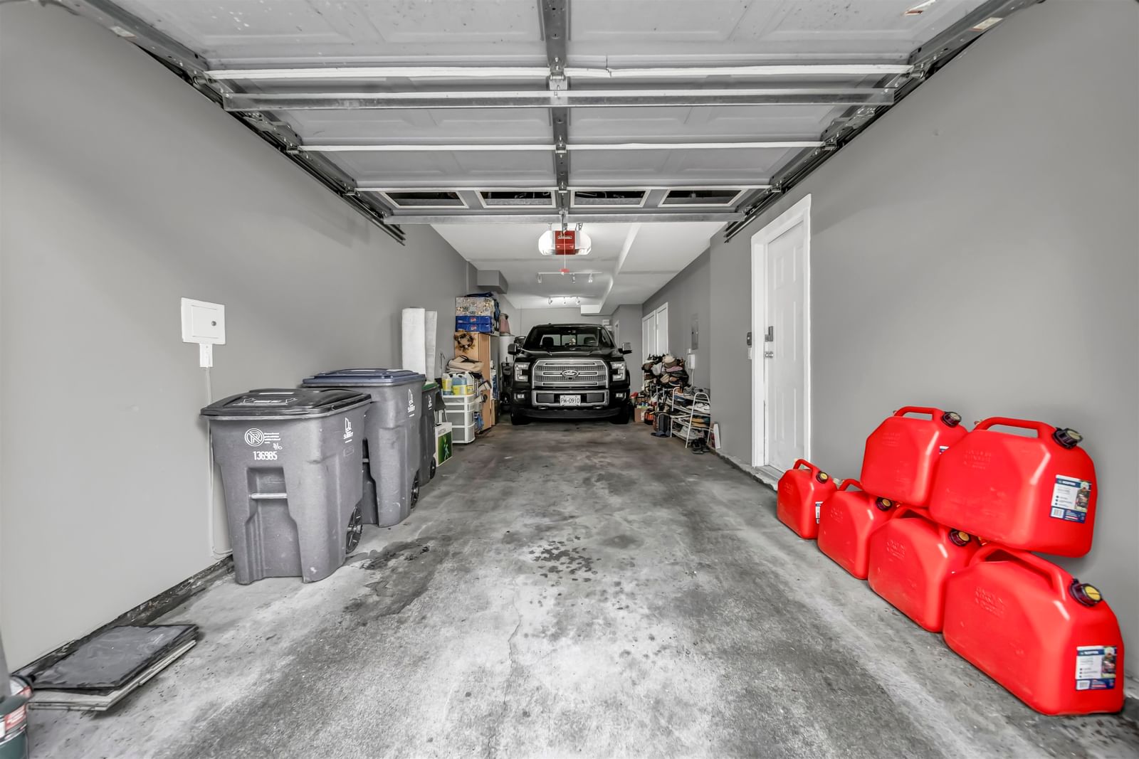 Listing Image 25
