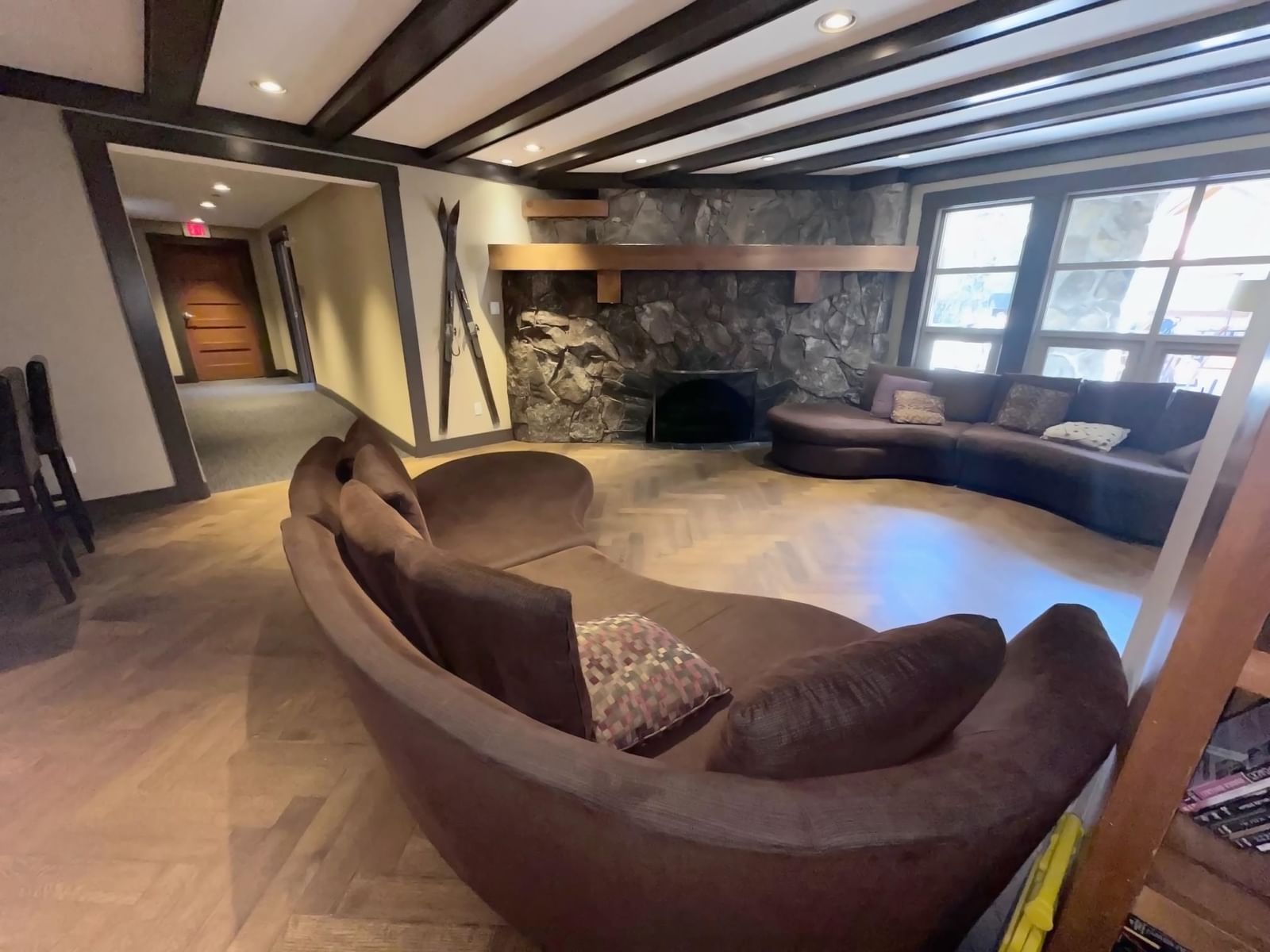 Listing Image 27