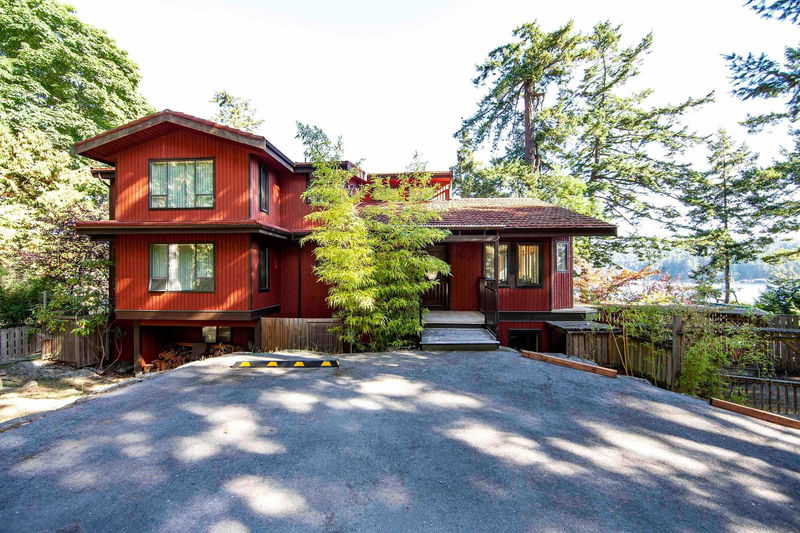 7911 Bedwell Drive, Pender Island, British Columbia (MLS R2902981)