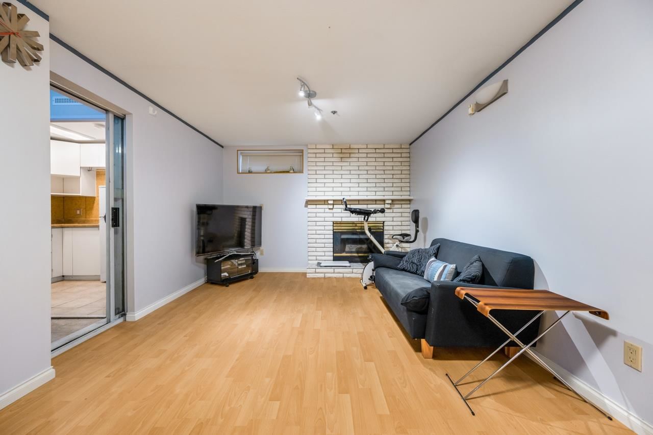 Listing Image 22