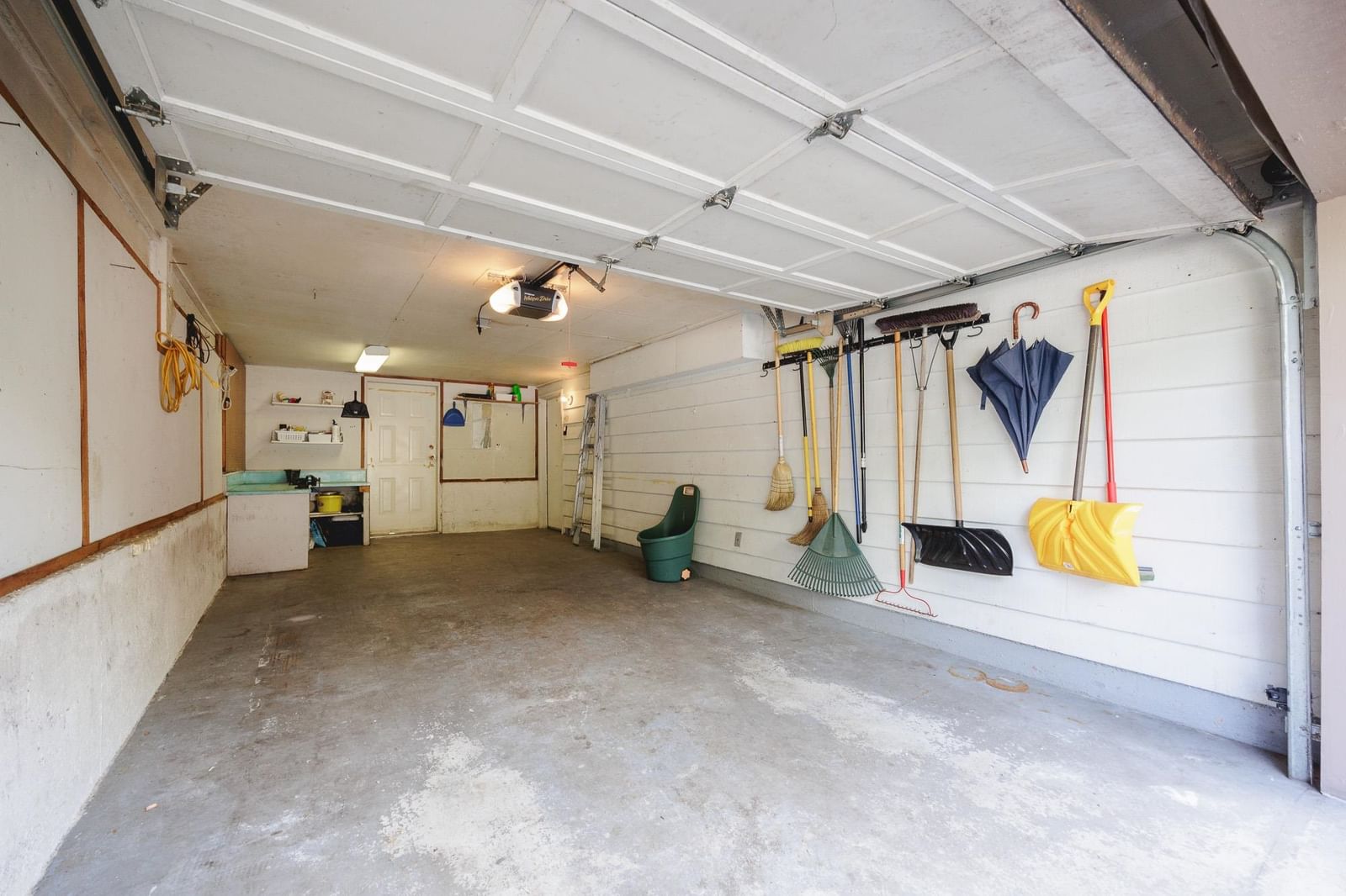 Listing Image 30