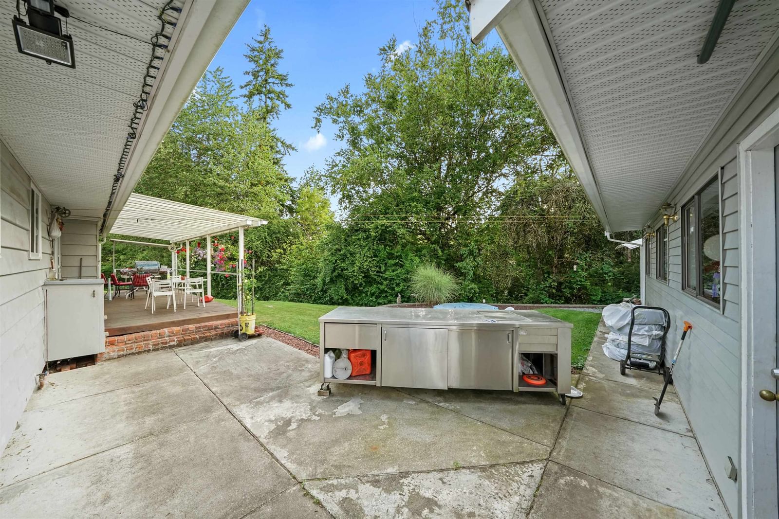 Listing Image 18