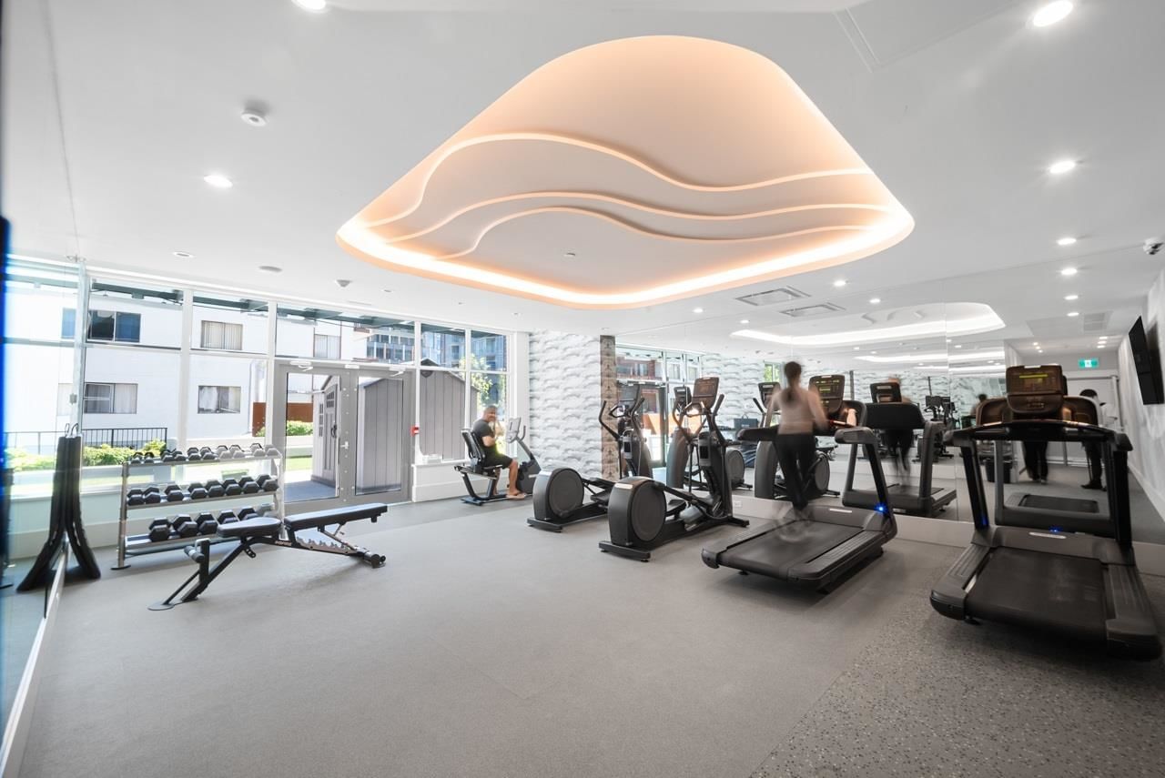 Listing Image 16
