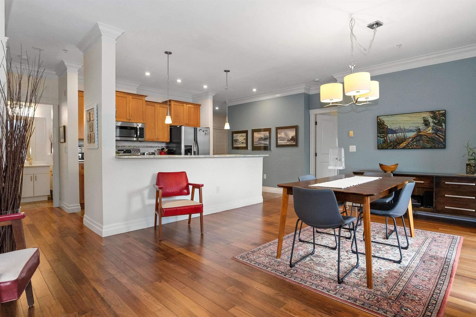 Listing Image 13