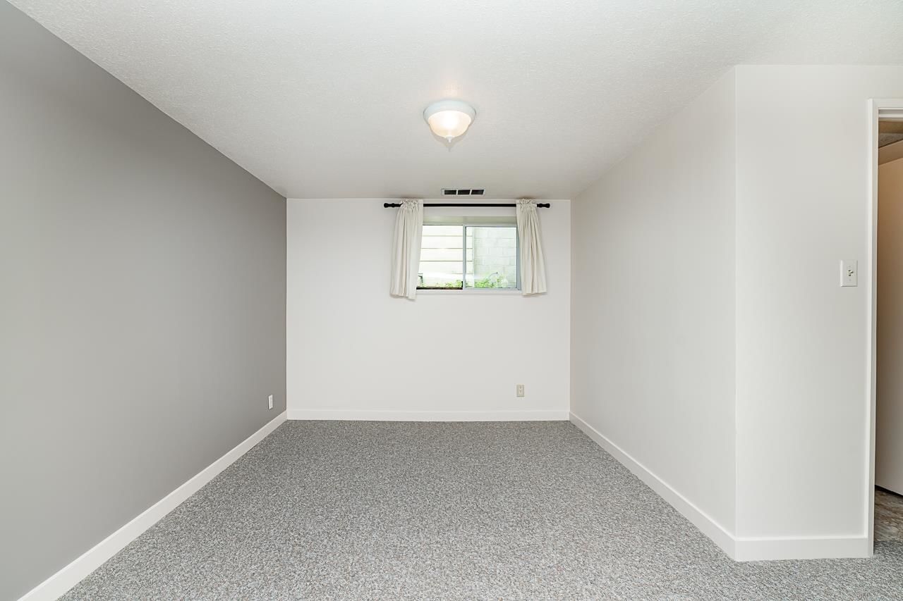 Listing Image 27