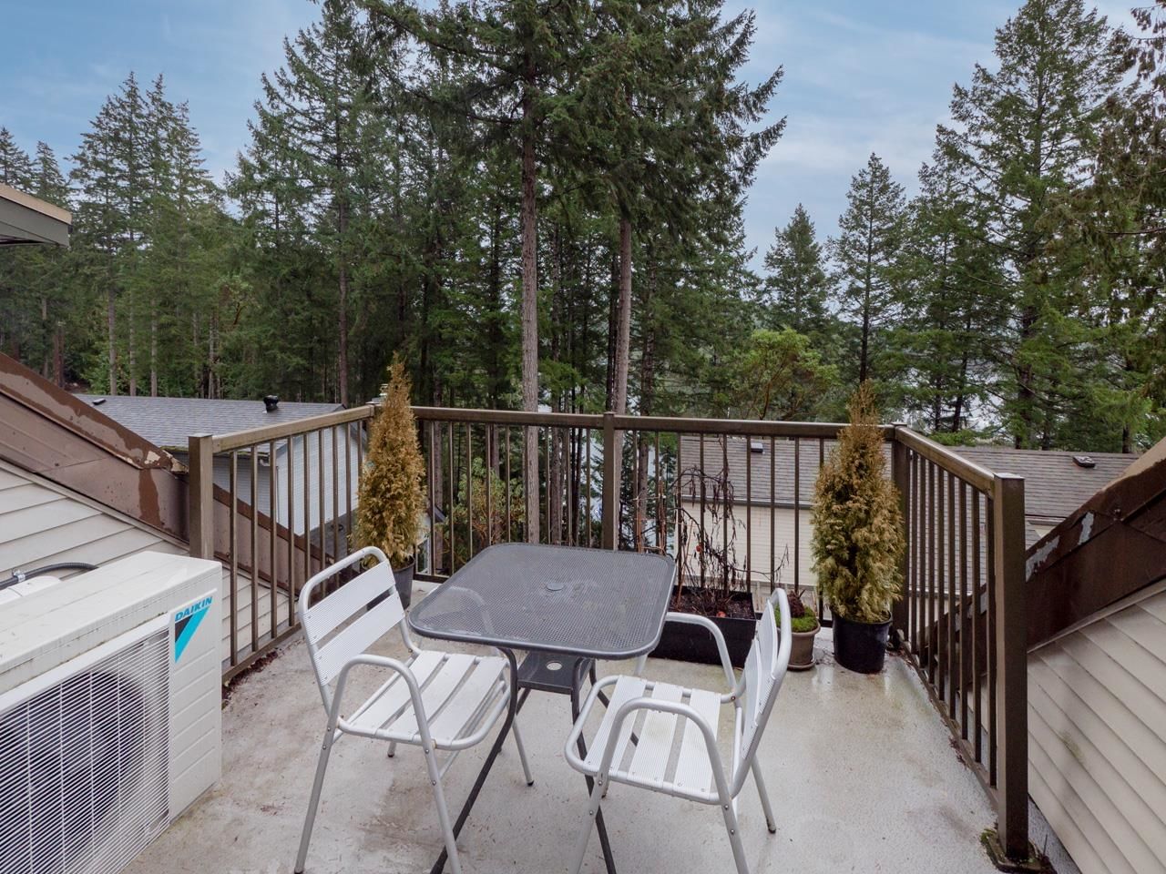 Listing Image 28