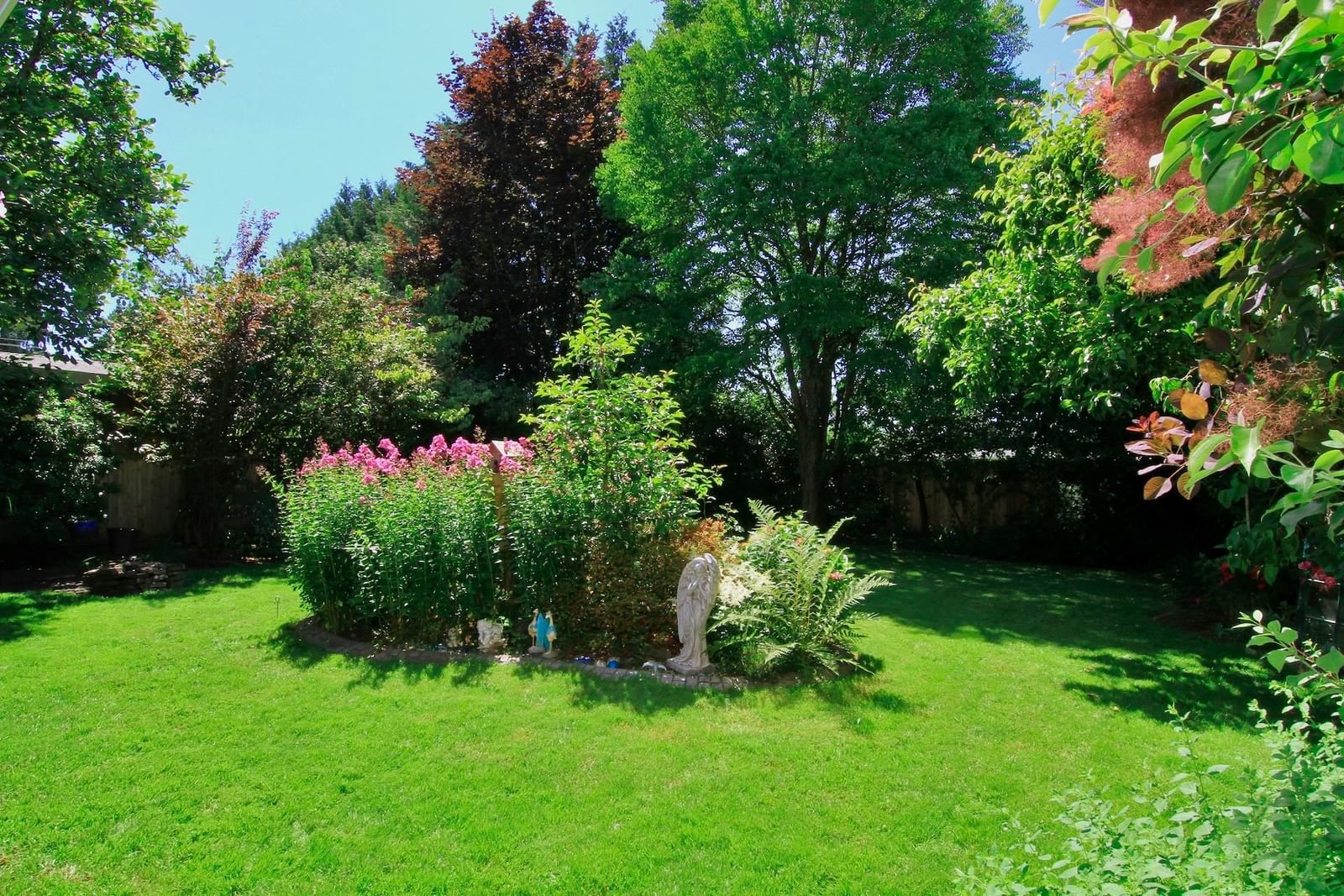 Listing Image 30