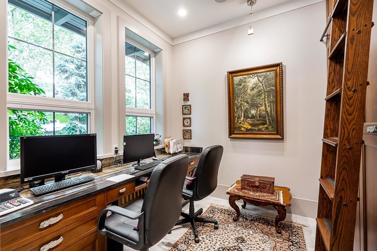 Listing Image 13