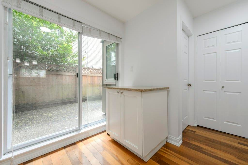 Listing Image 12