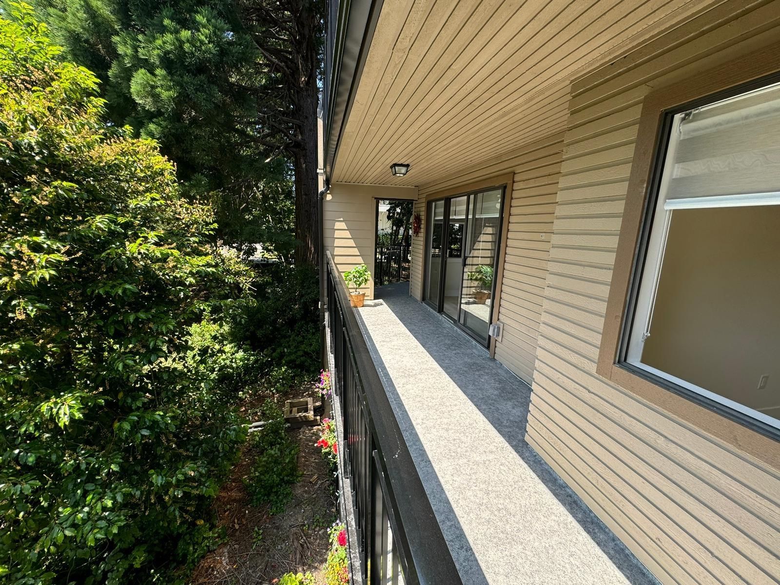 Listing Image 26