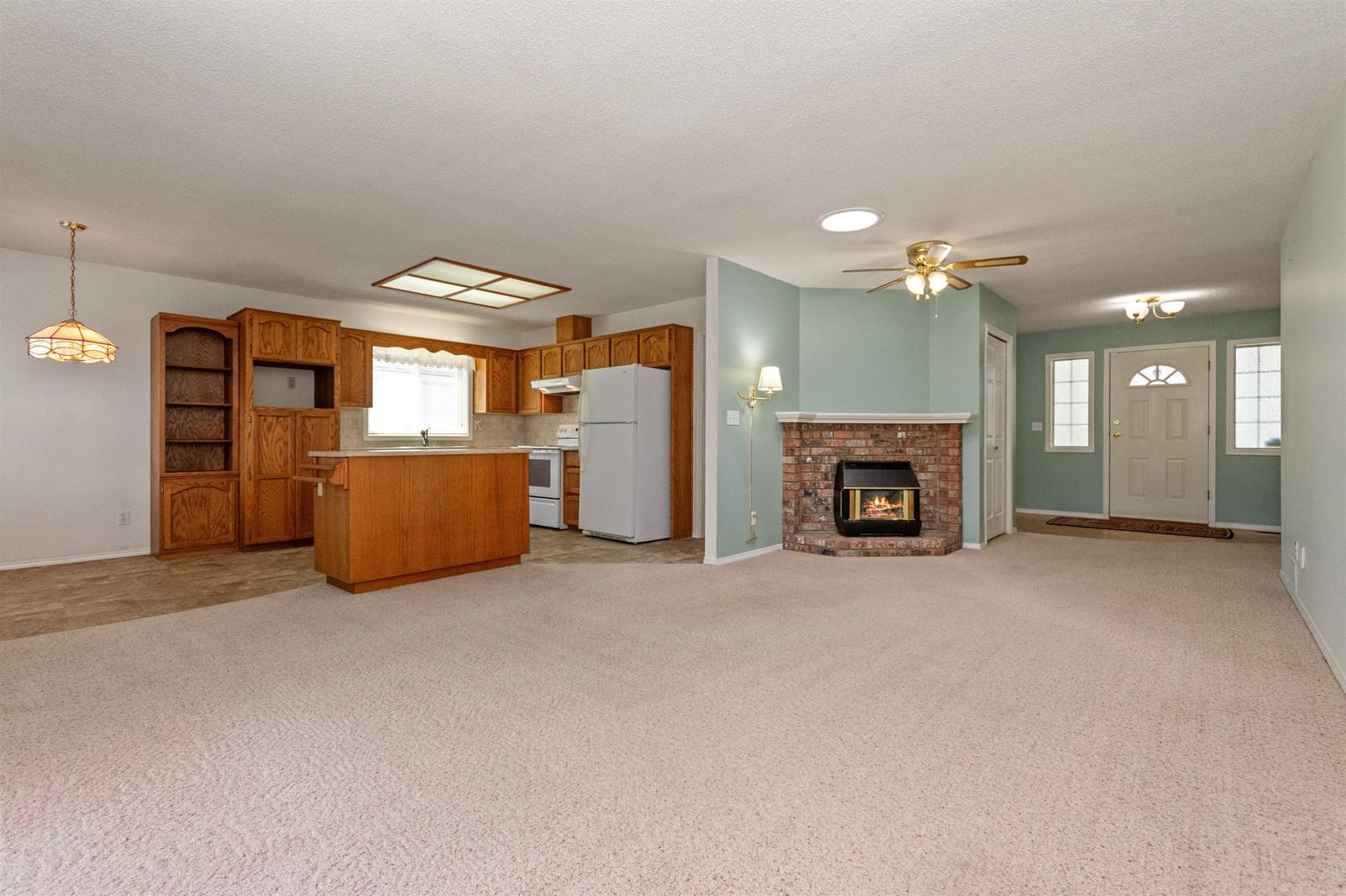 Listing Image 16