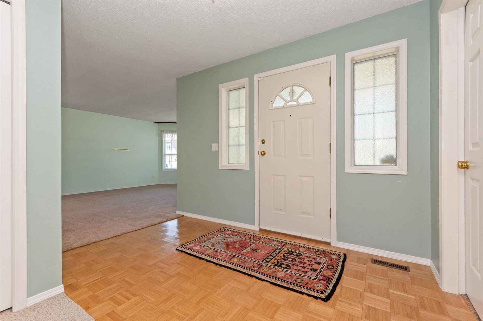 Listing Image 17