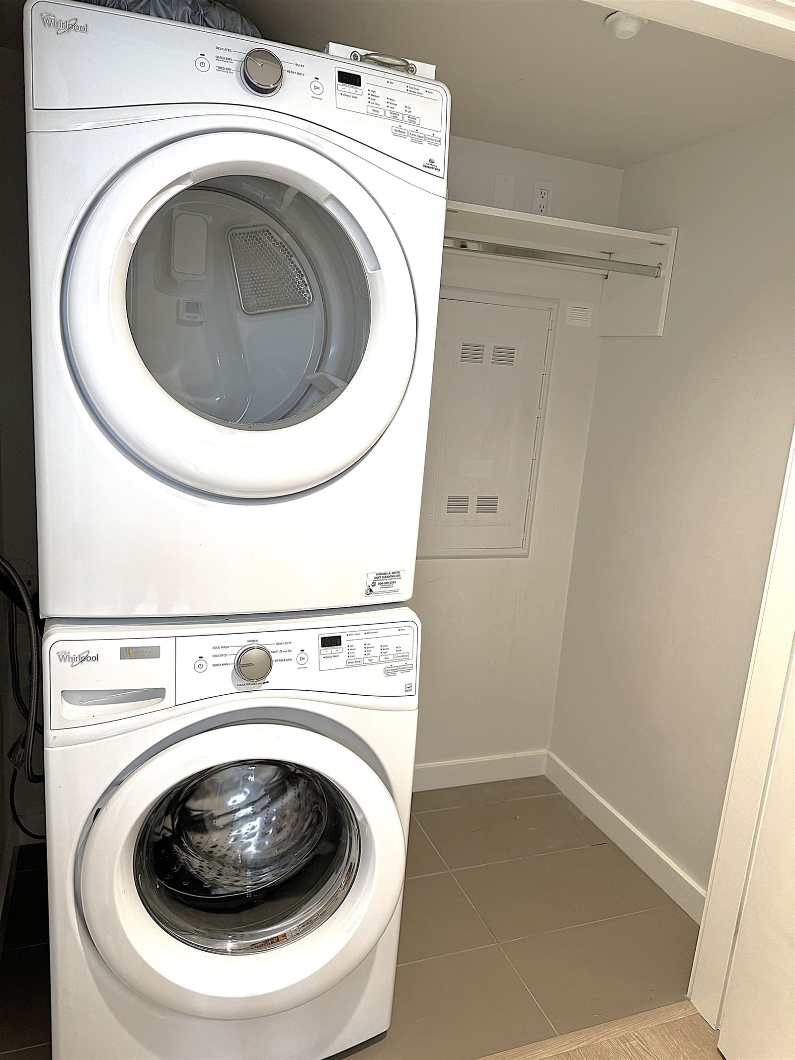 Listing Image 18
