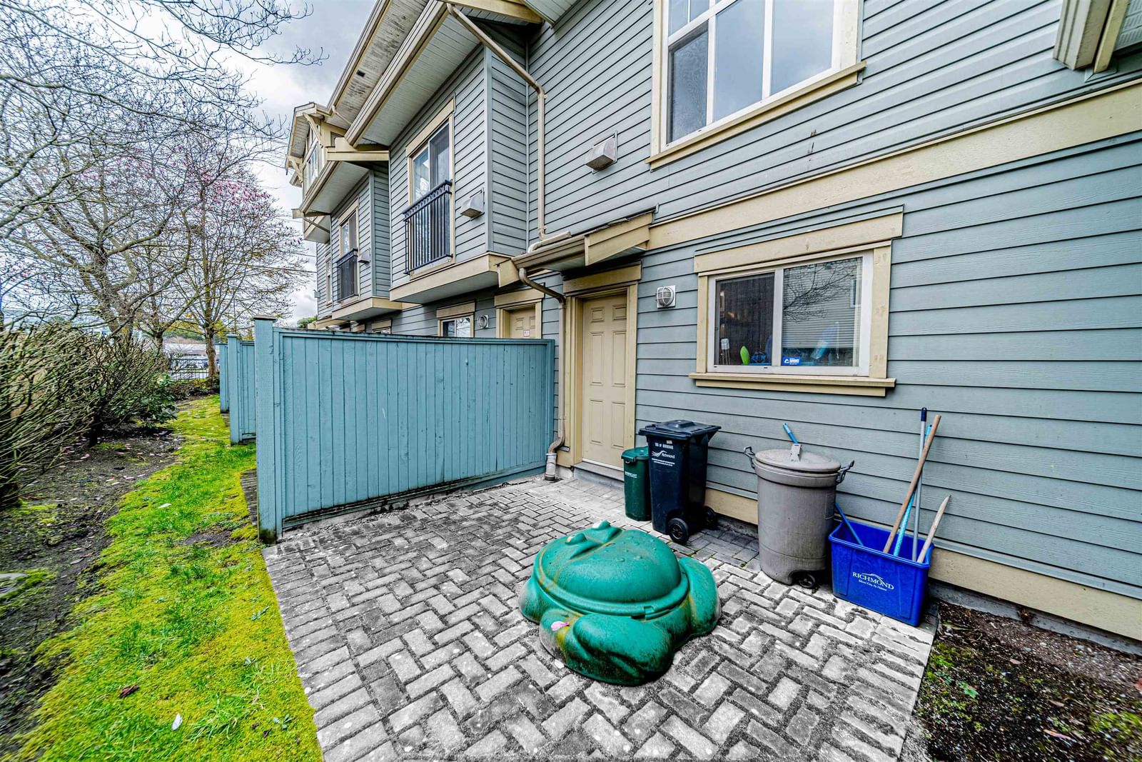 Listing Image 21