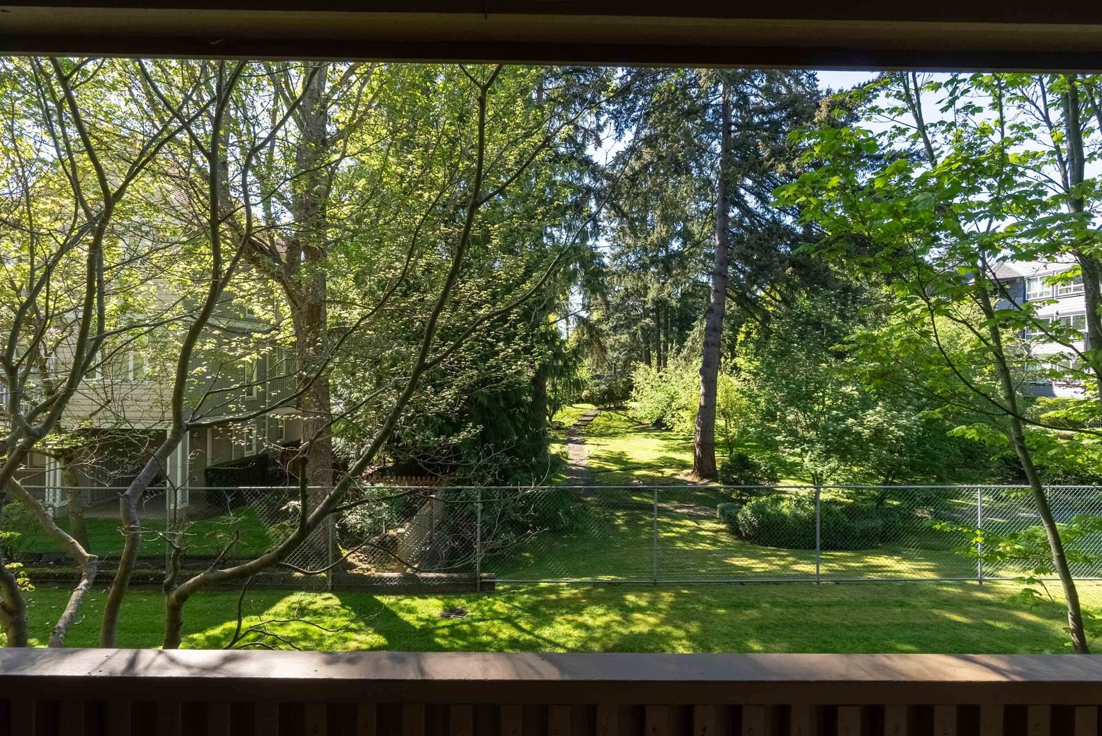 Listing Image 27