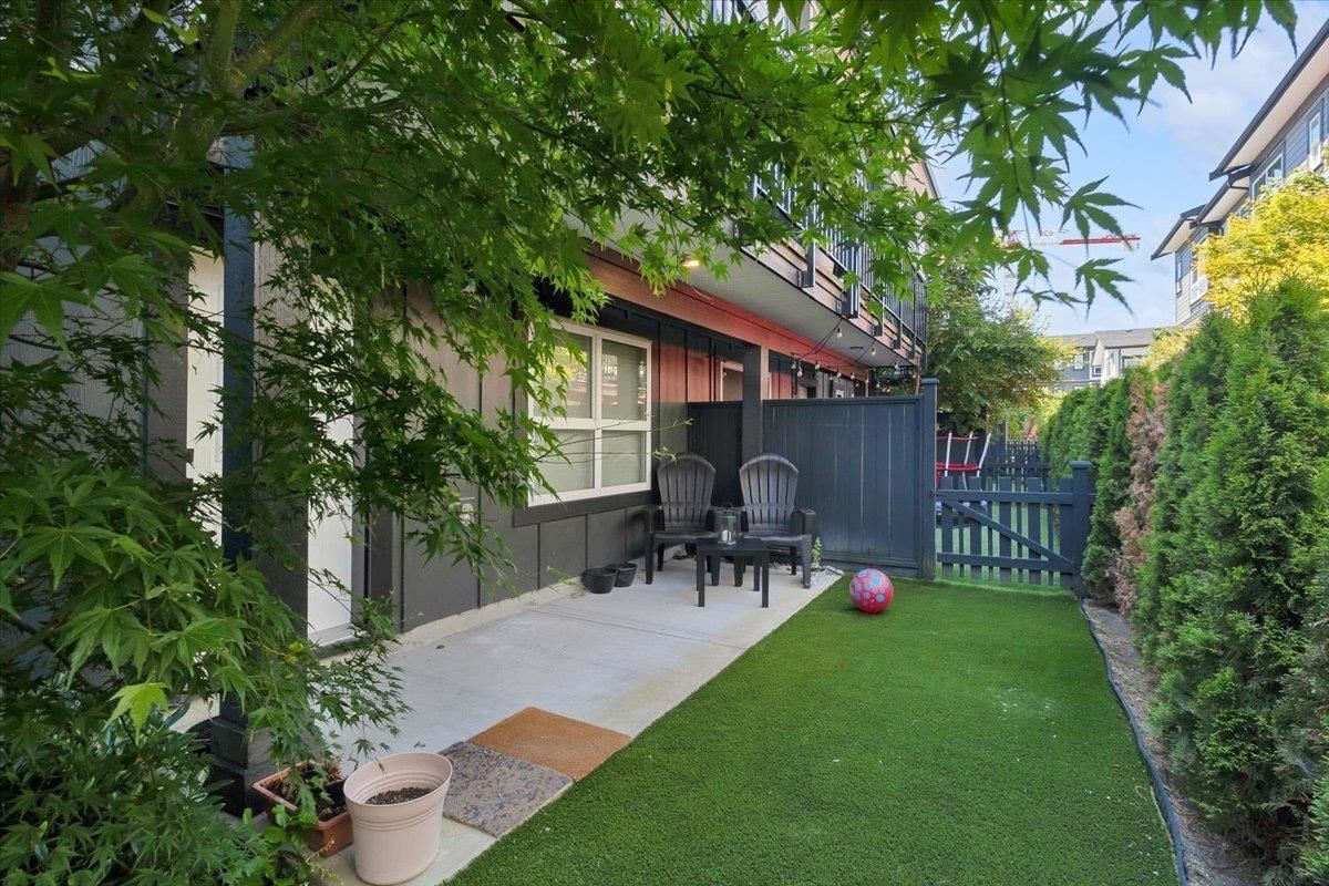 Listing Image 19