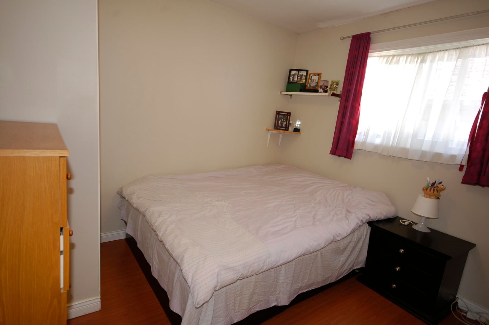 Listing Image 17