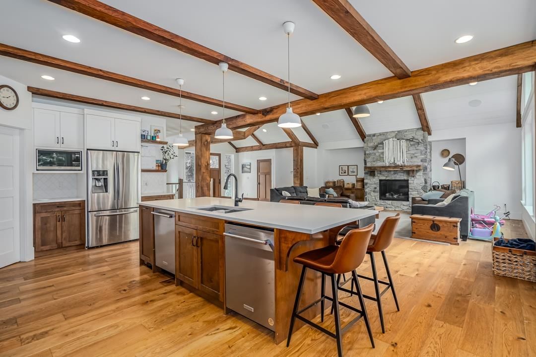 Listing Image 18