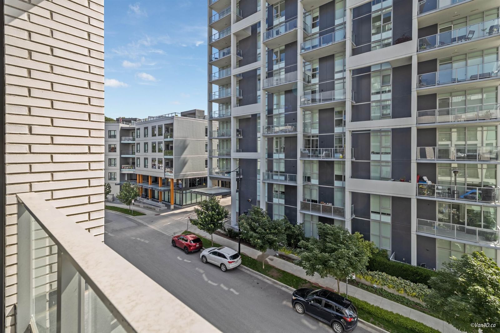 Listing Image 19