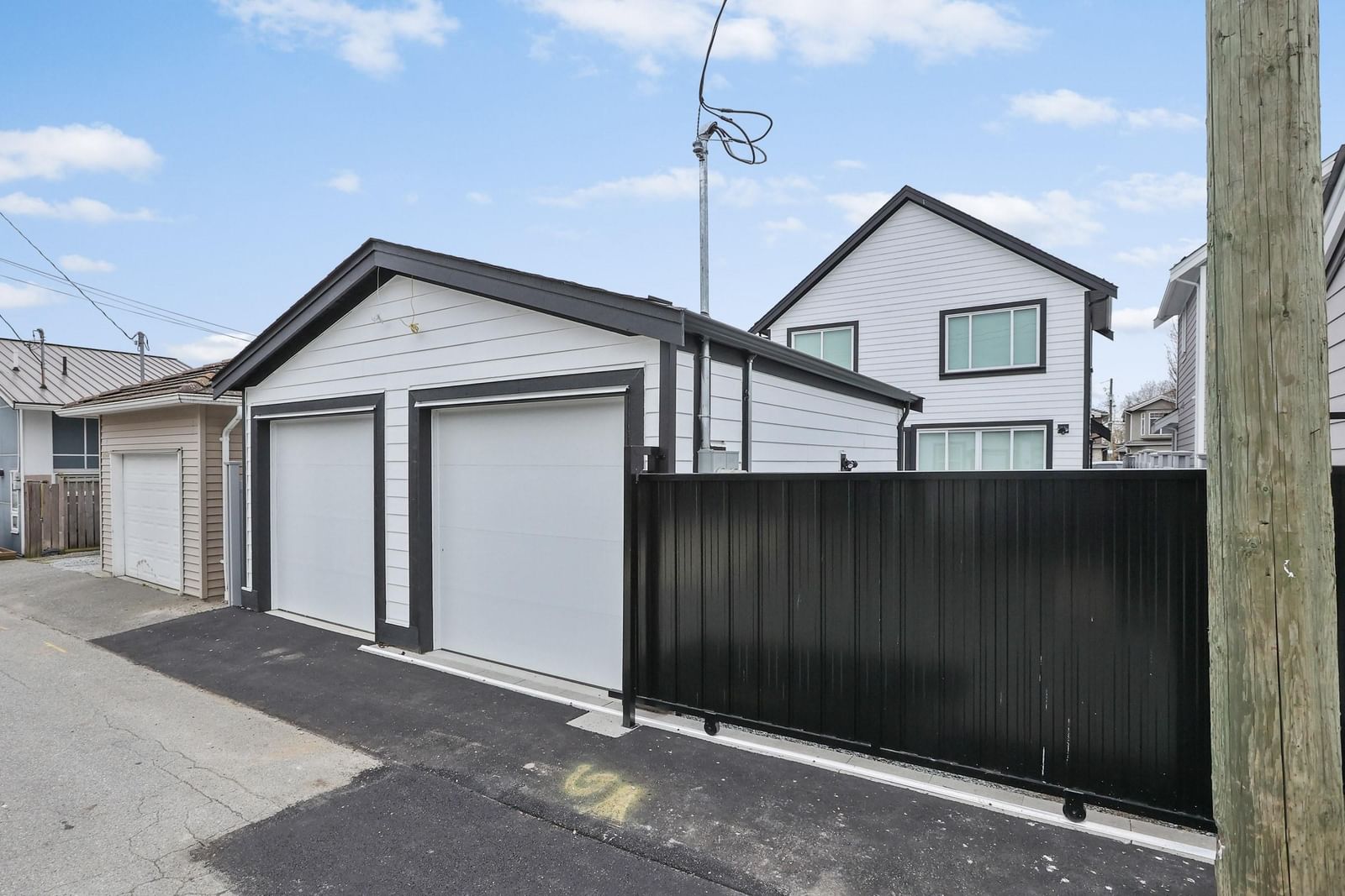 Listing Image 22