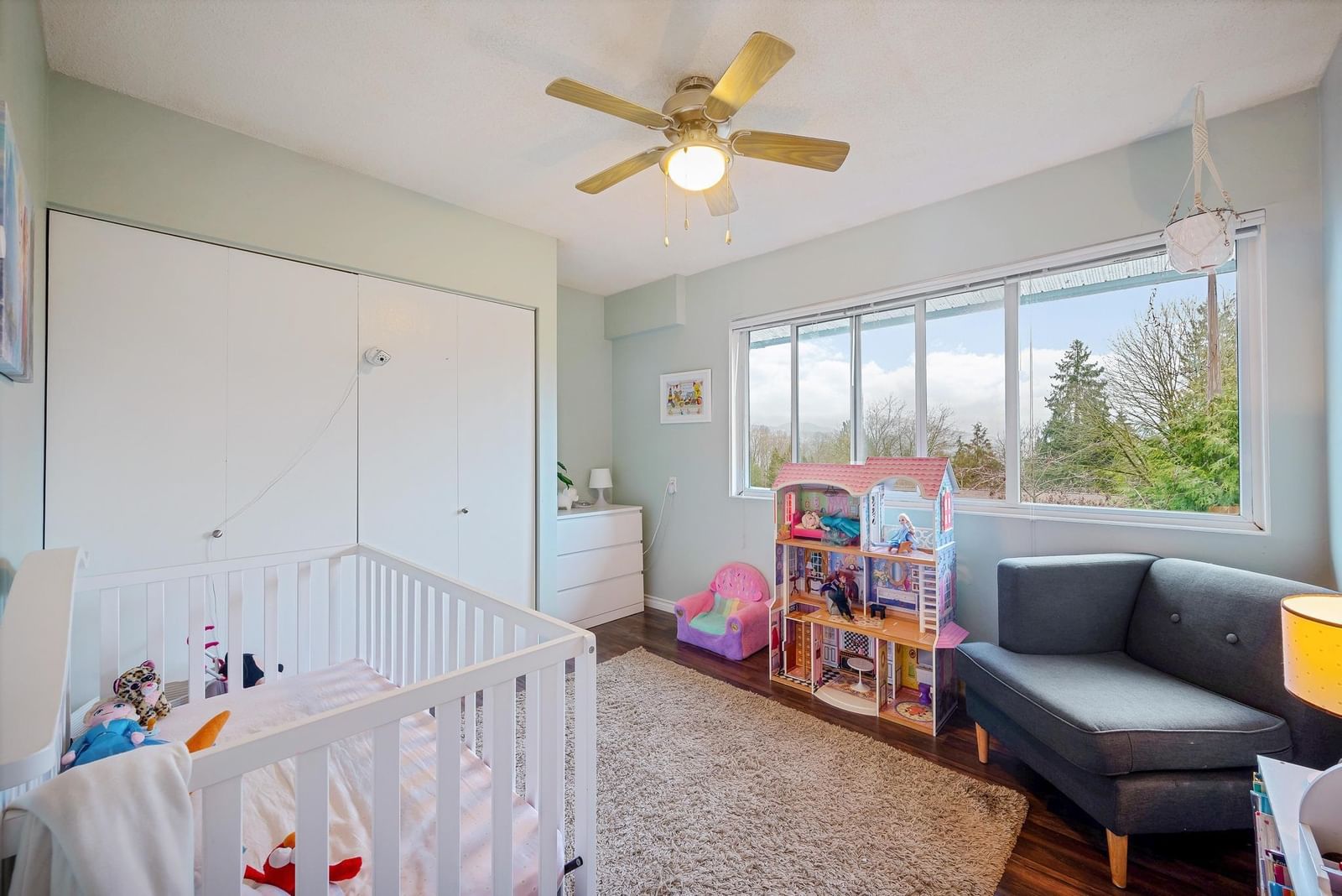Listing Image 17