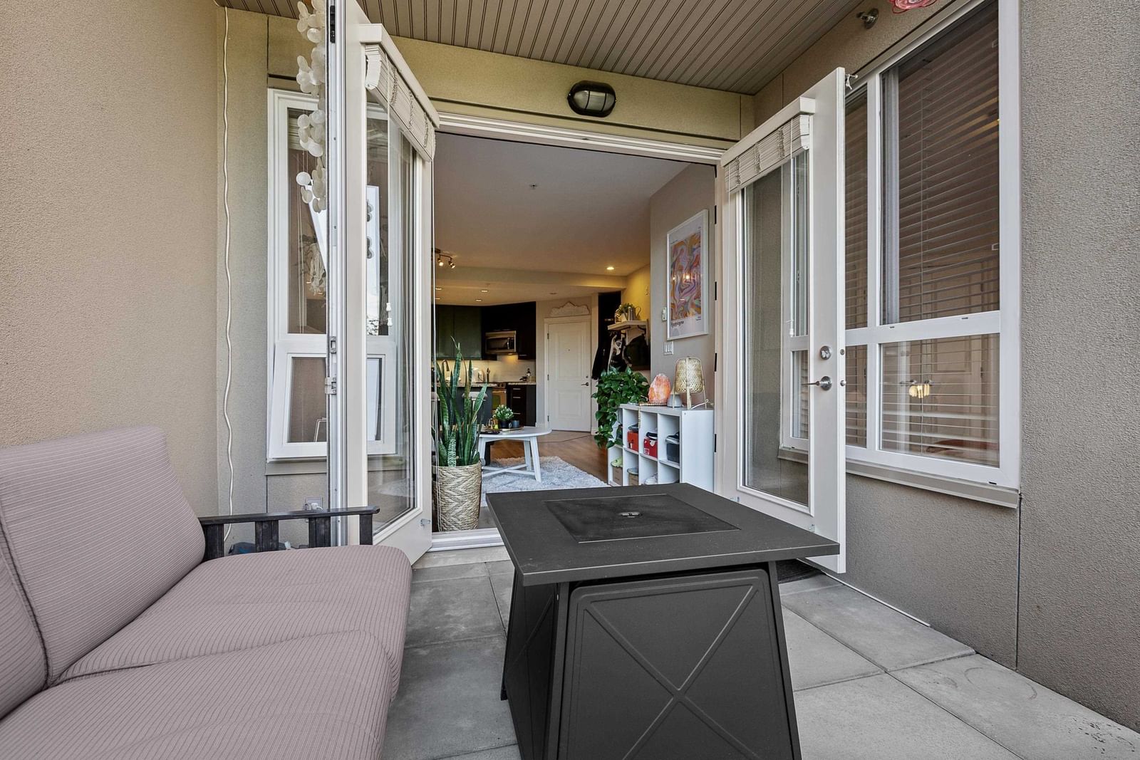 Listing Image 15