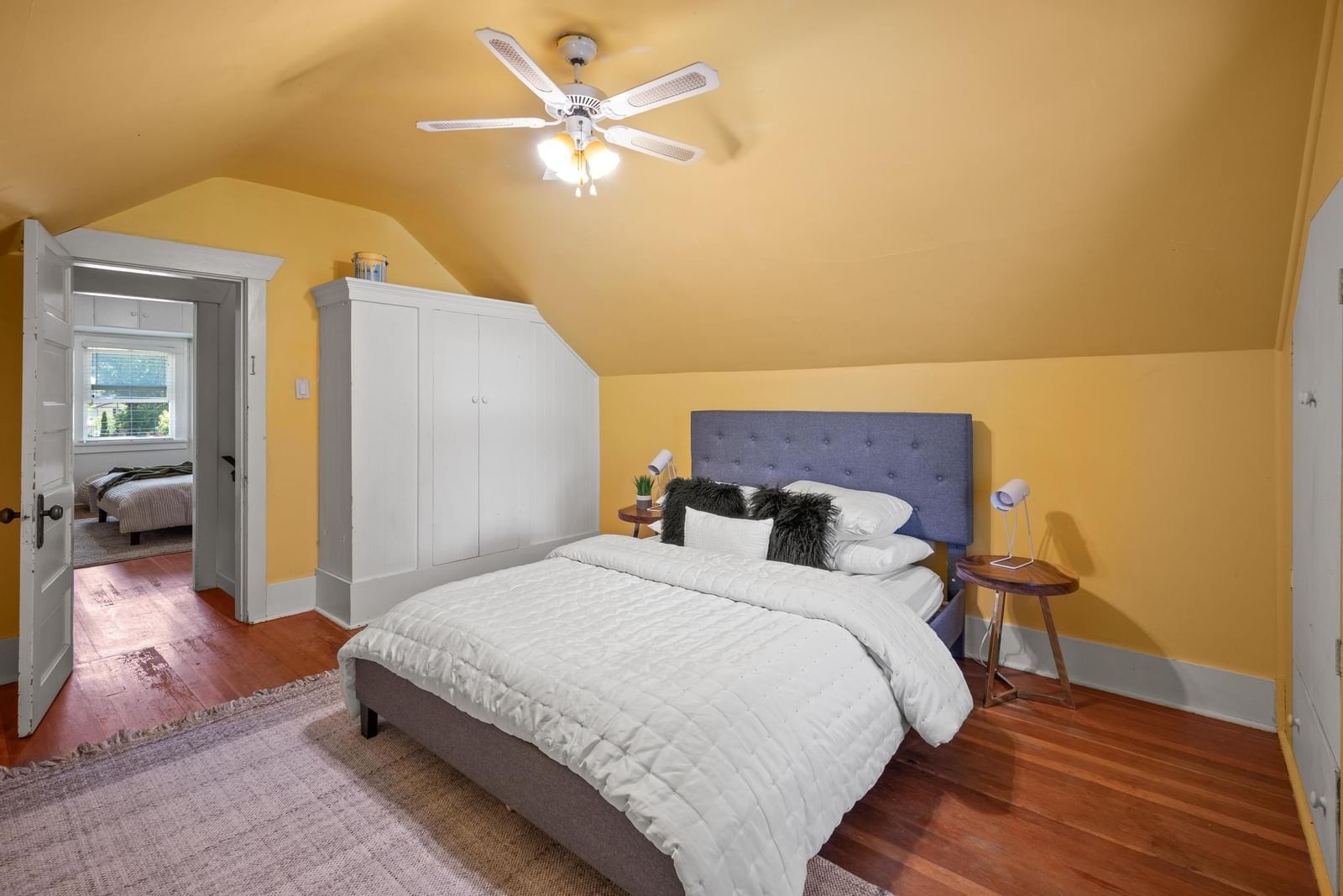 Listing Image 21