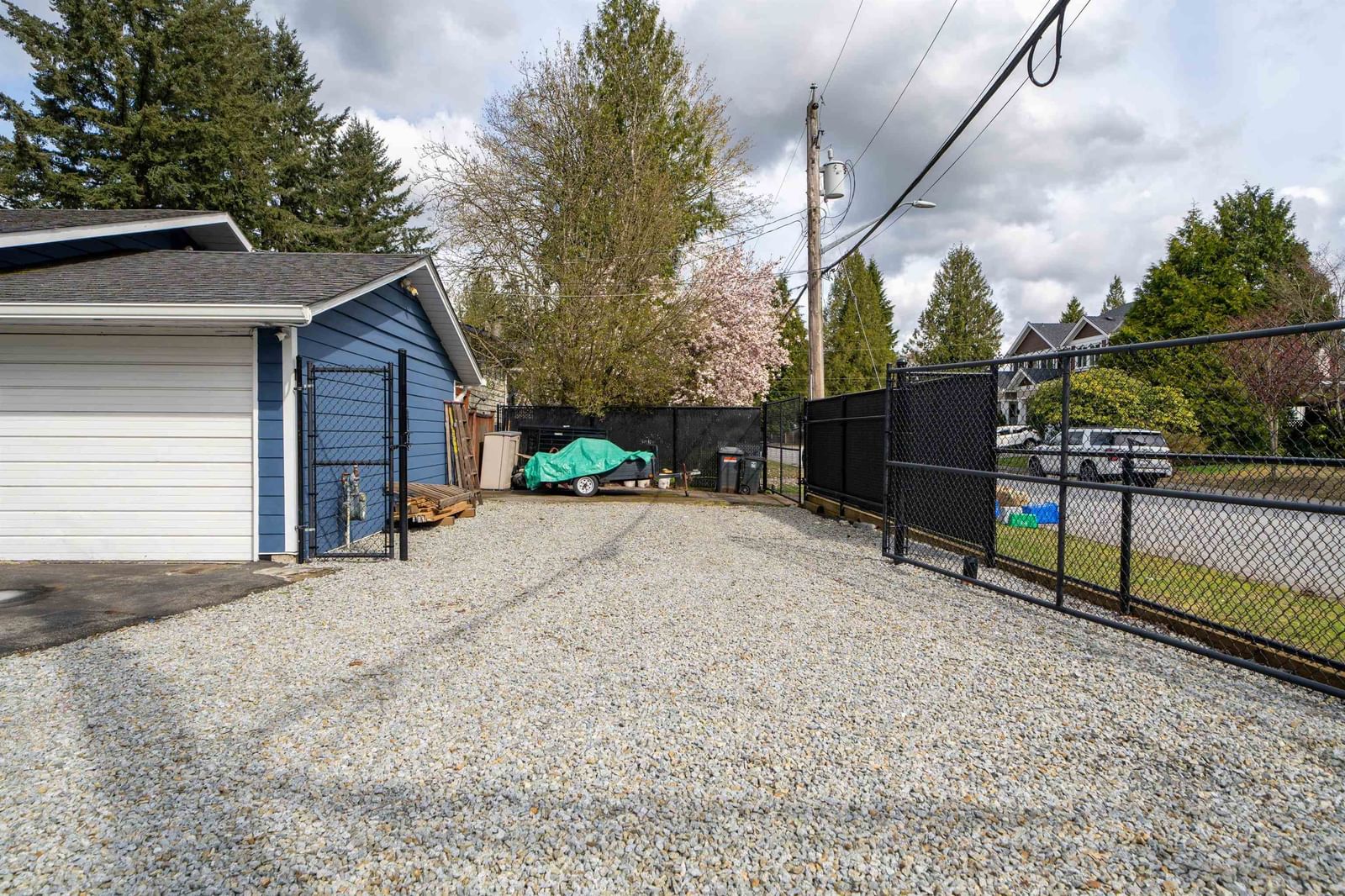 Listing Image 28