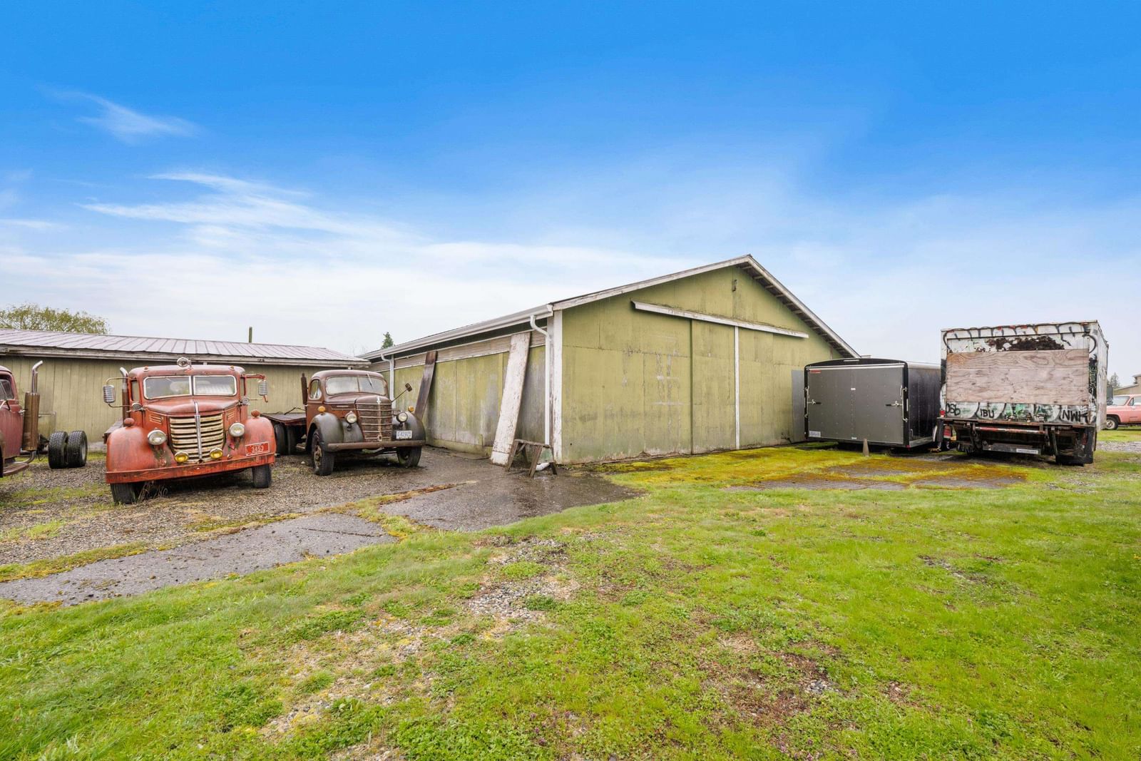 Listing Image 39