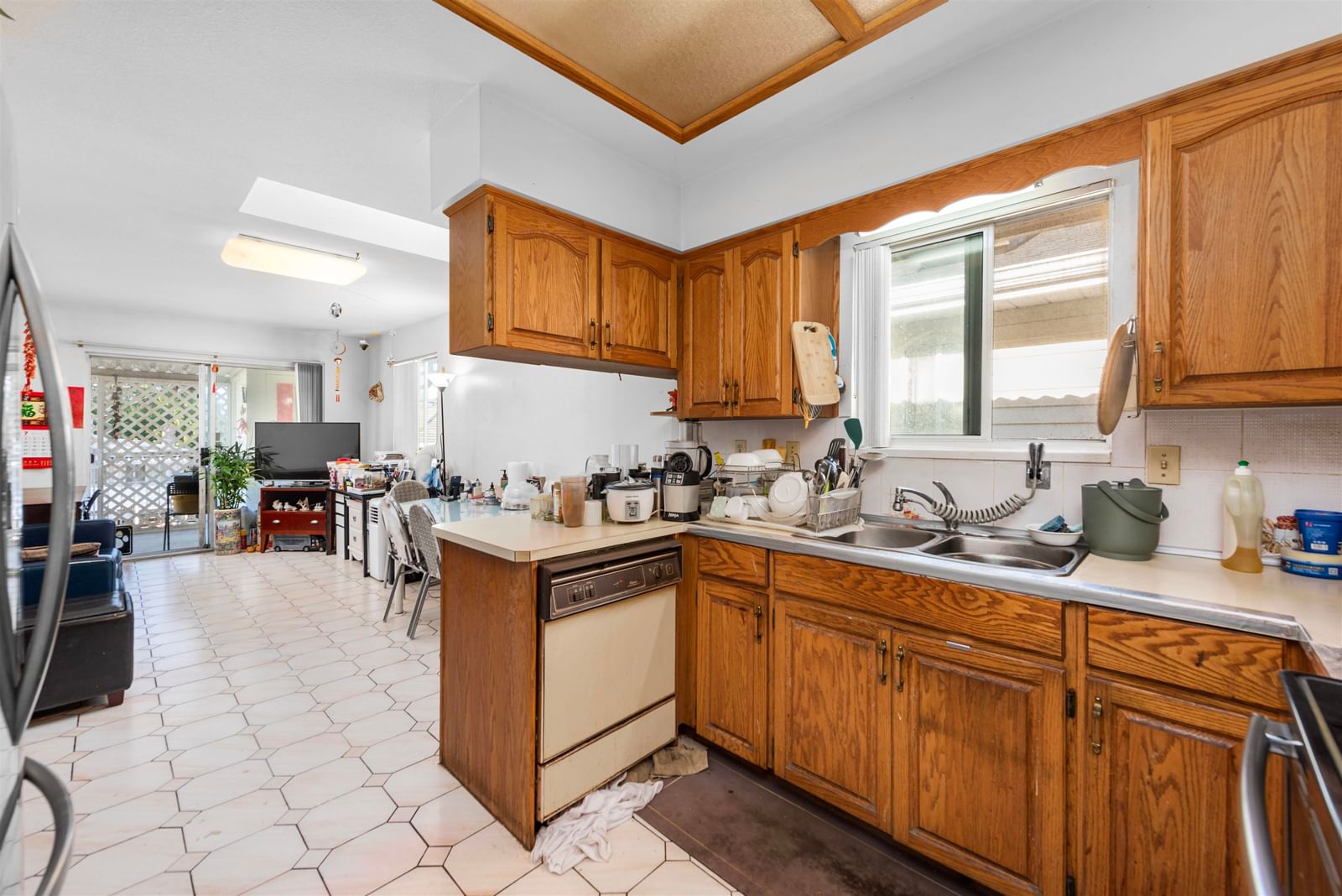 Listing Image 13