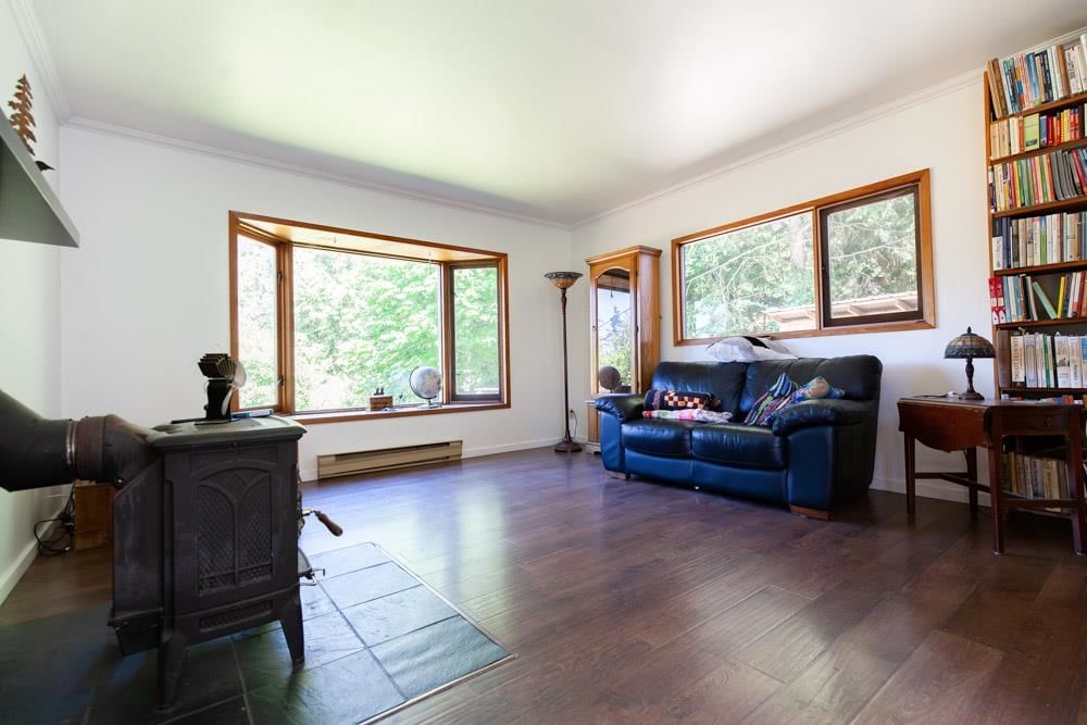 Listing Image 14