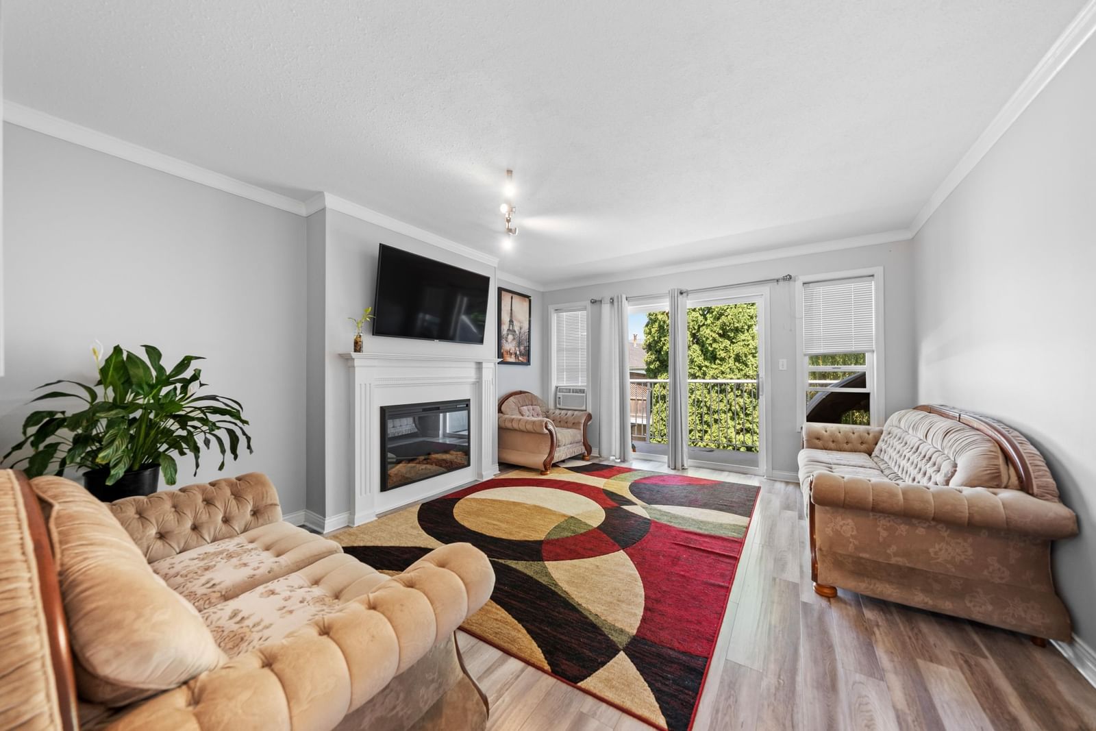 Listing Image 22