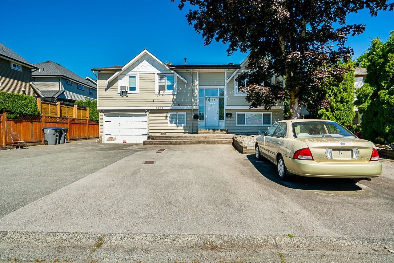 Listing photo 2