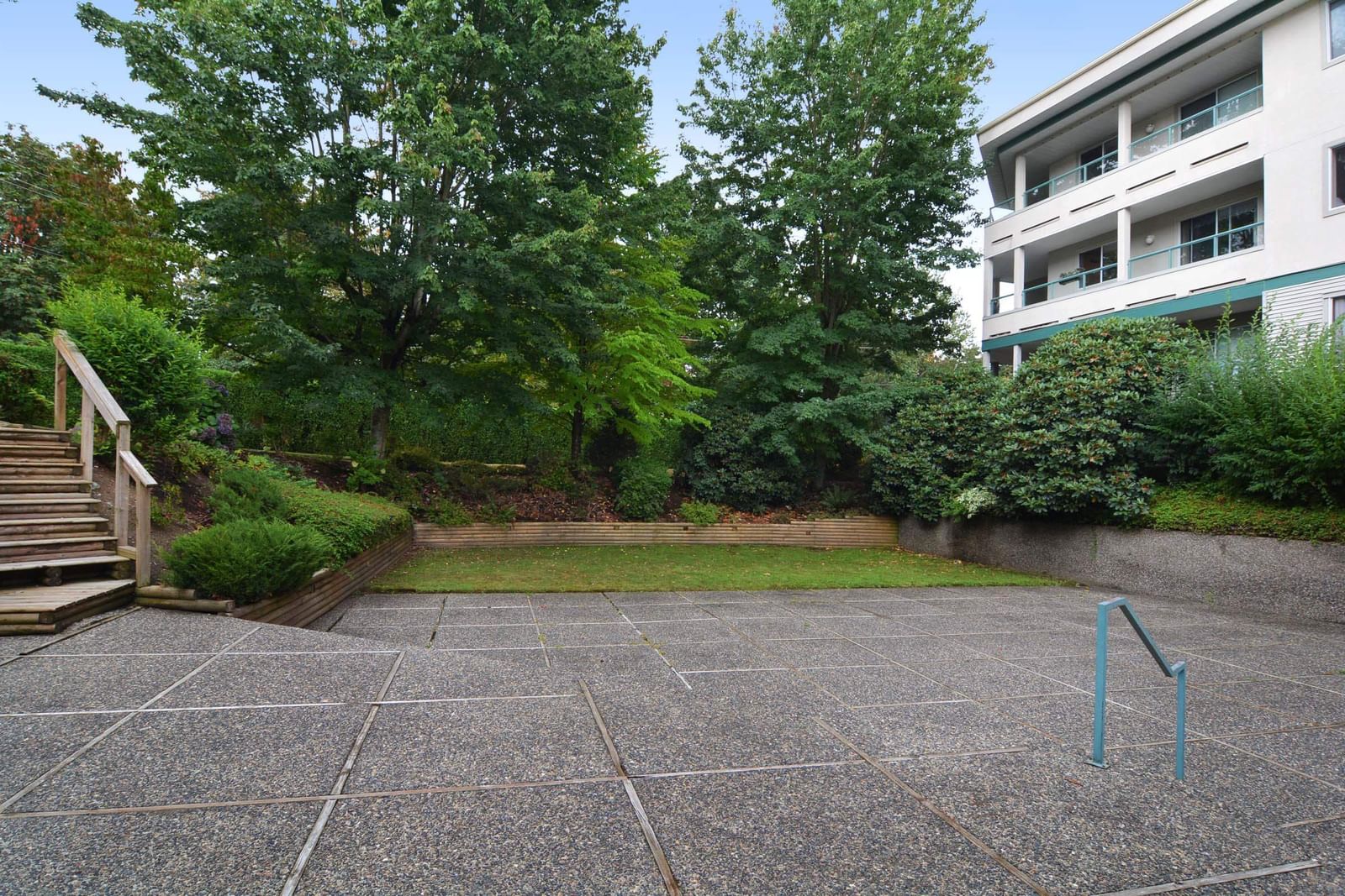 Listing Image 25