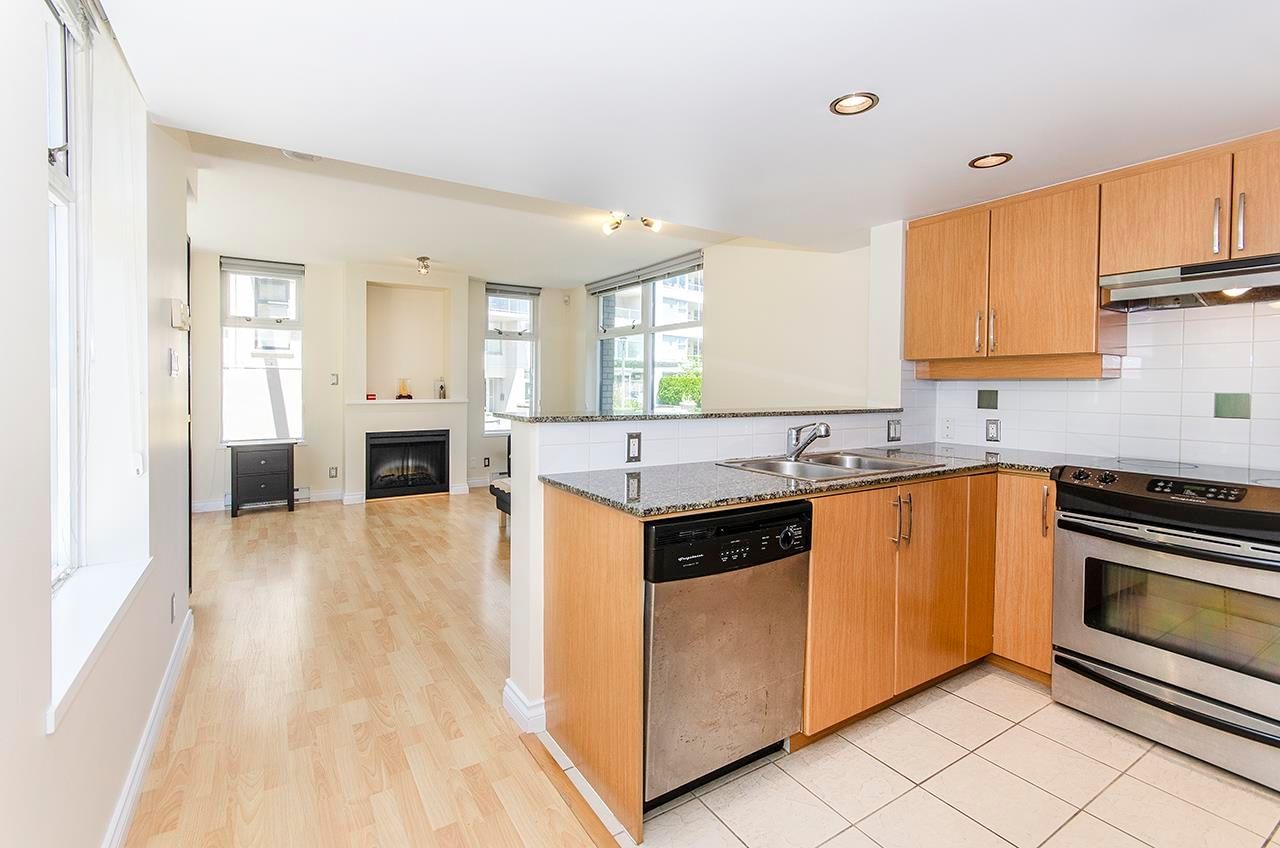 Listing Image 10