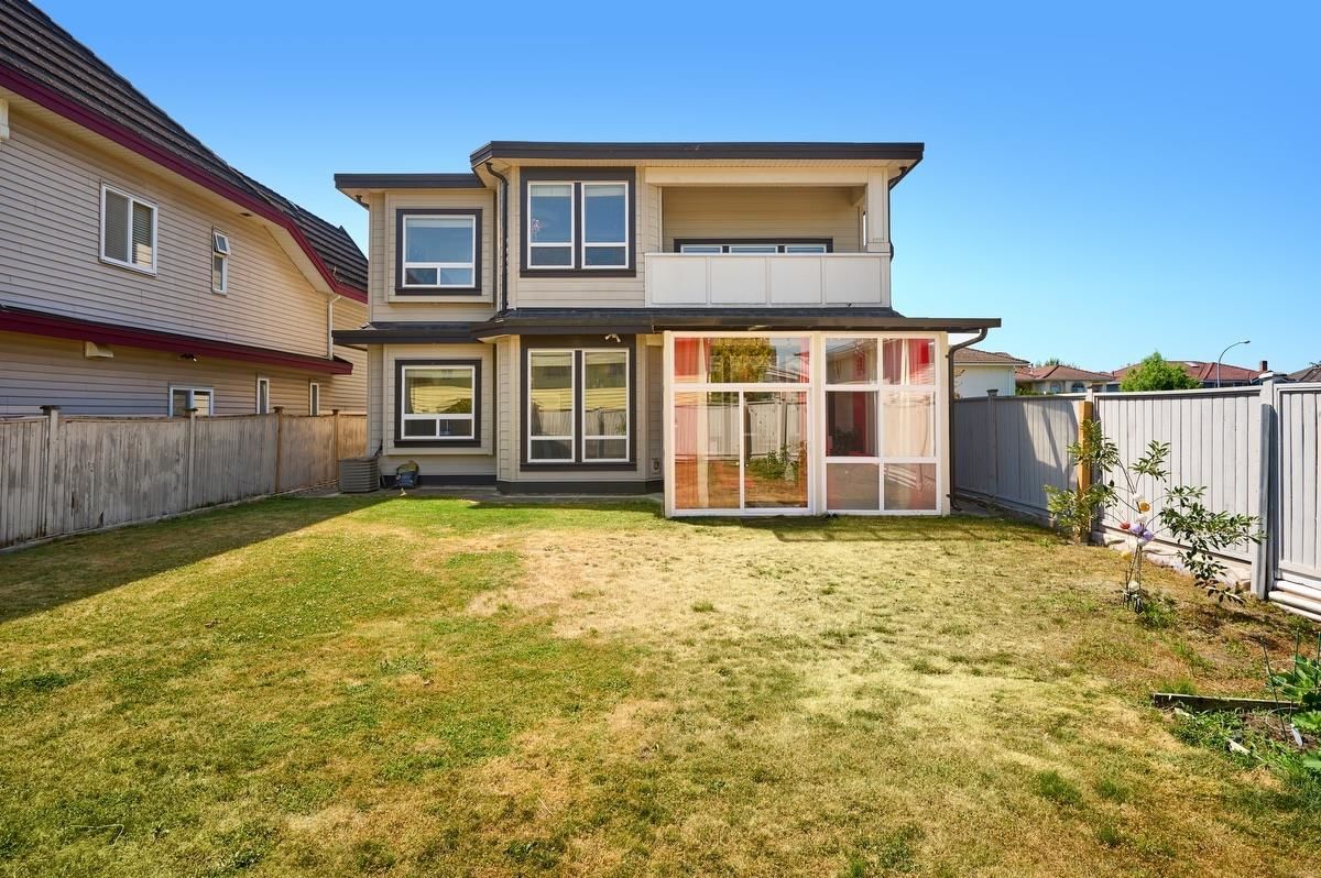 Listing Image 28