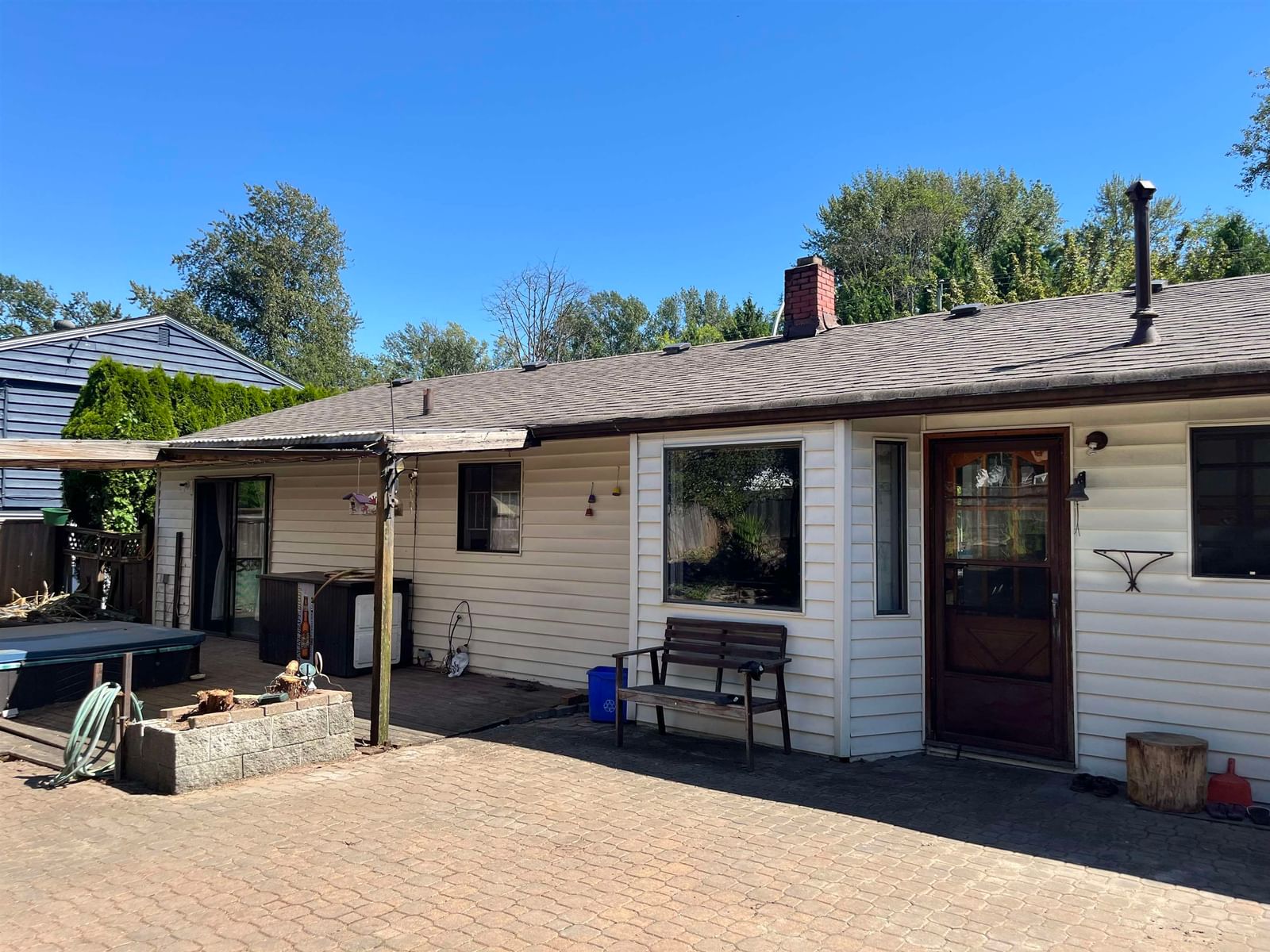 Listing Image 14