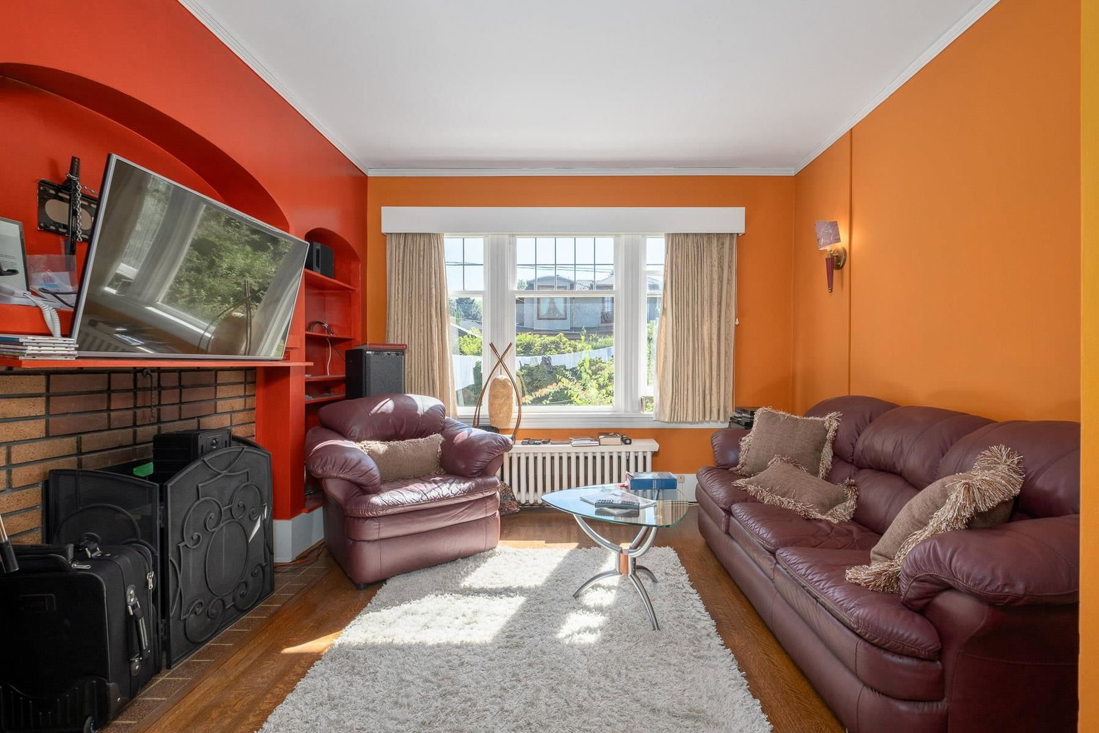 Listing Image 12