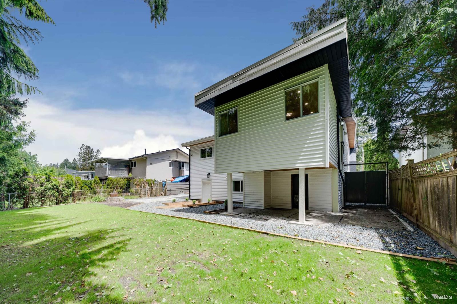 Listing Image 32