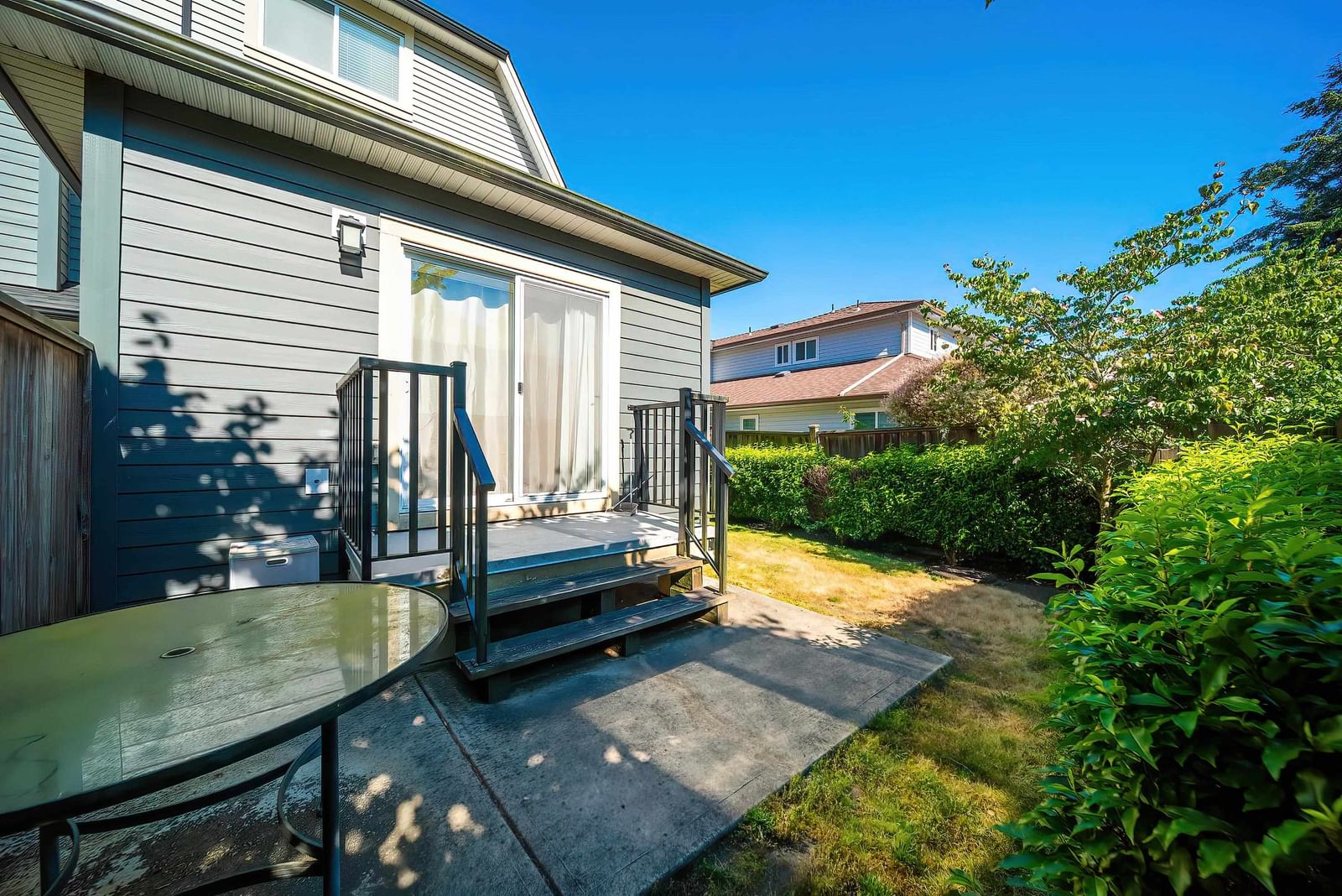 Listing Image 16
