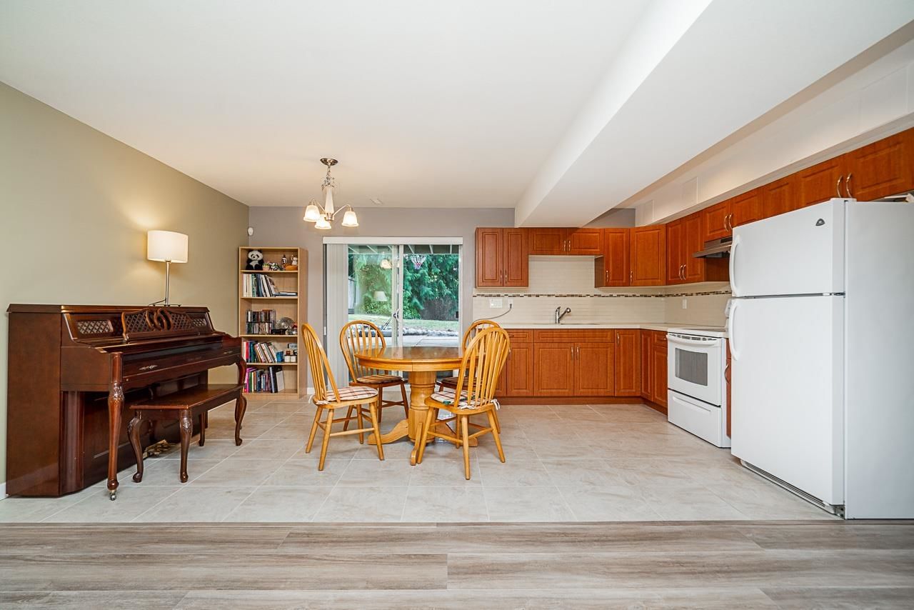 Listing Image 21