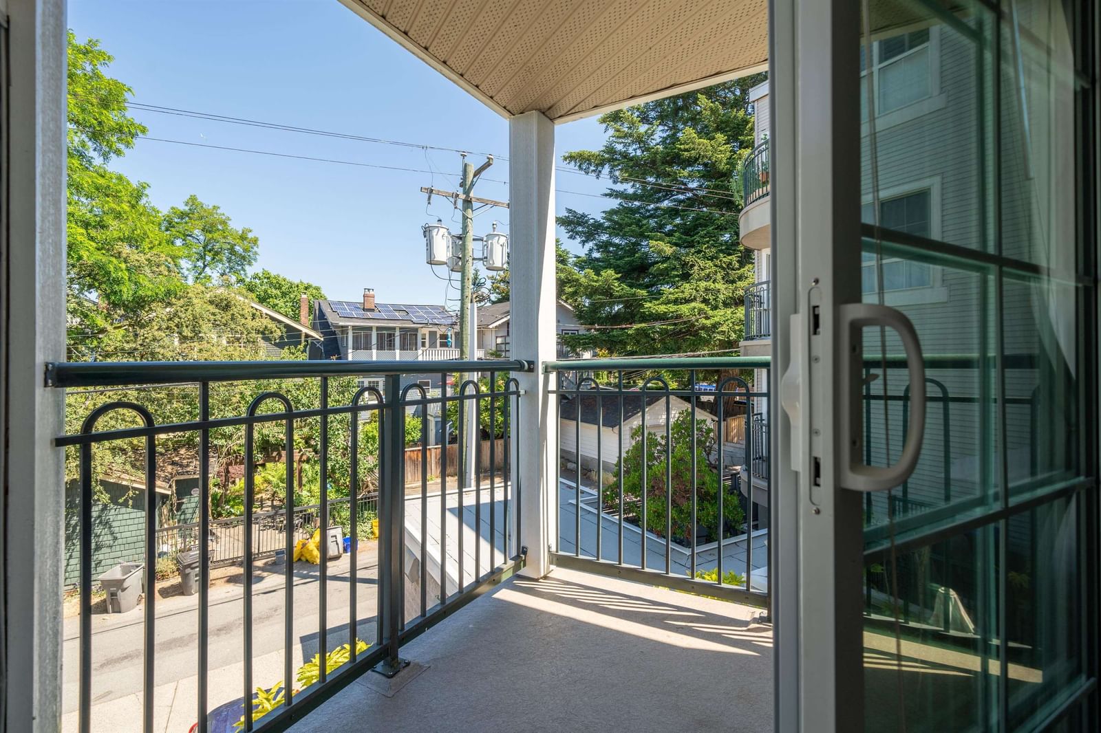 Listing Image 19