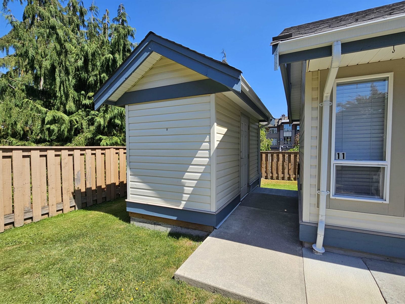 Listing Image 22