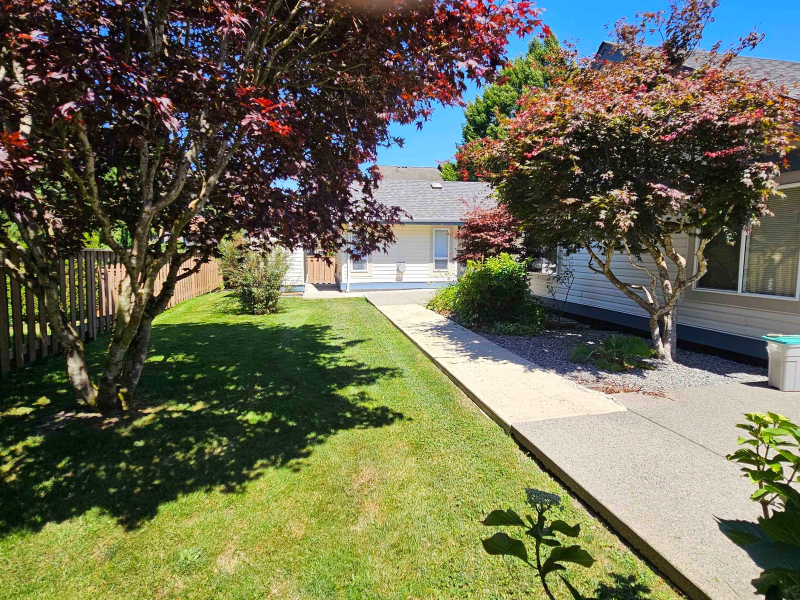 Listing Image 25