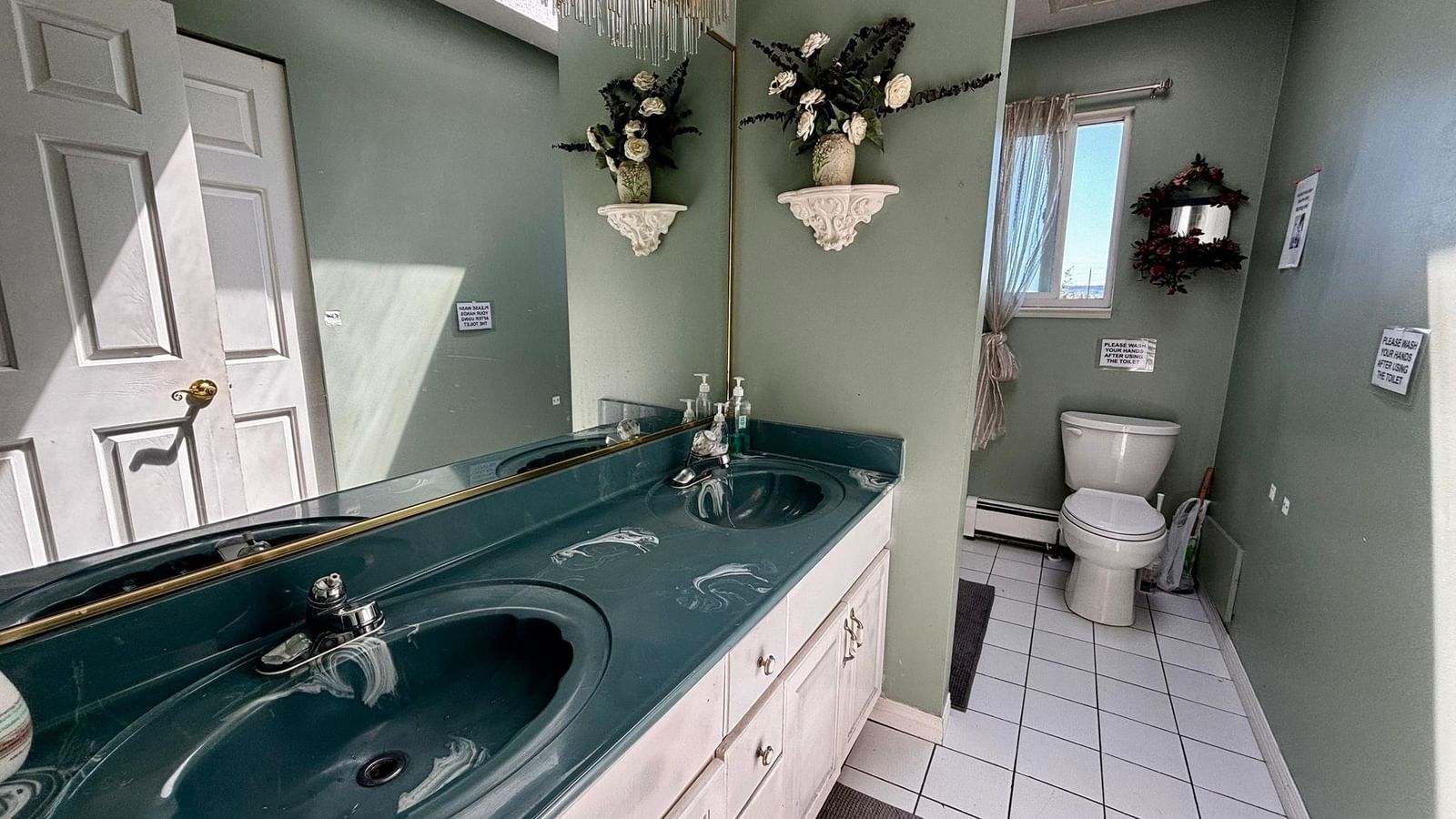 Listing Image 15