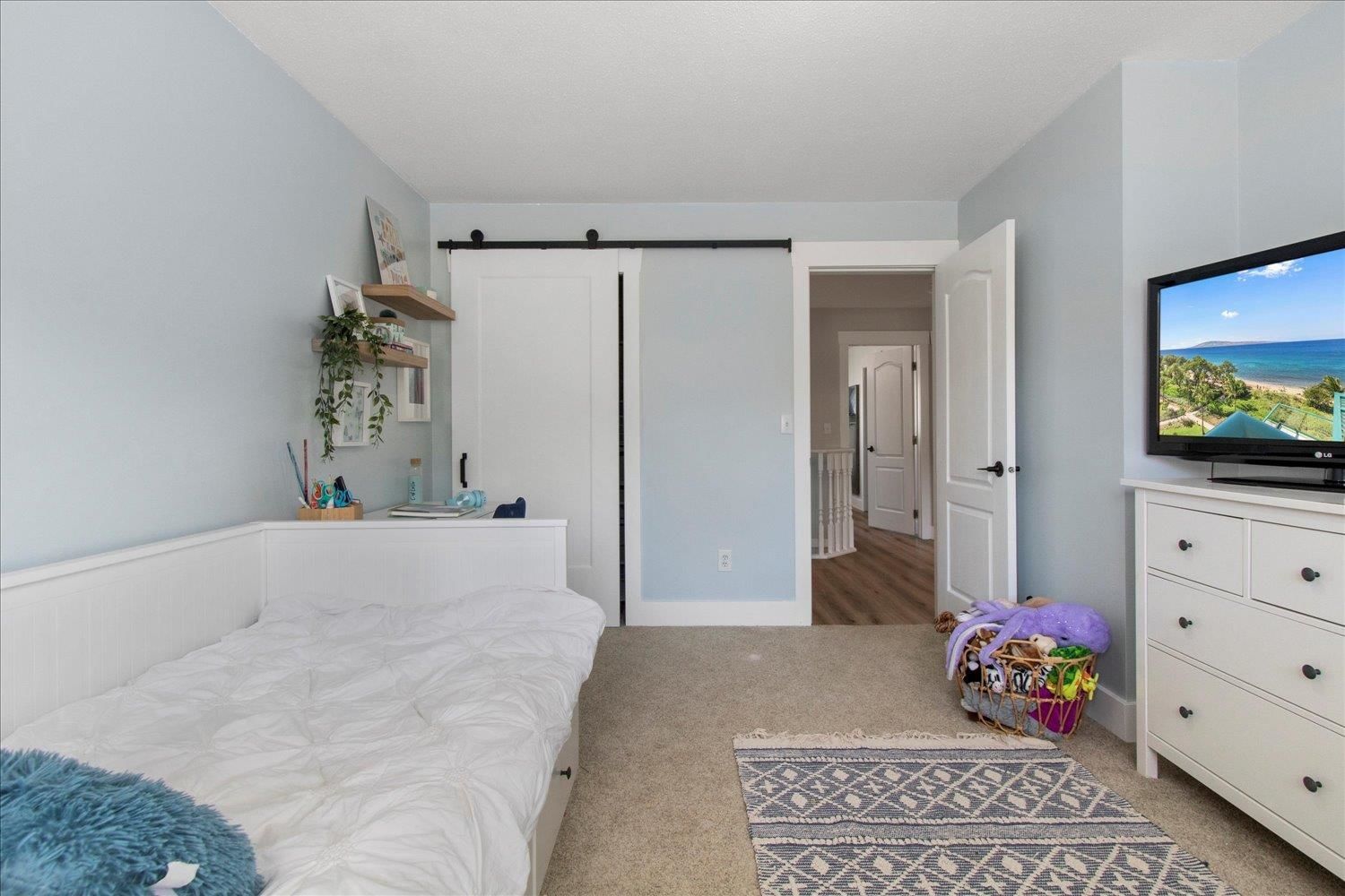 Listing Image 23